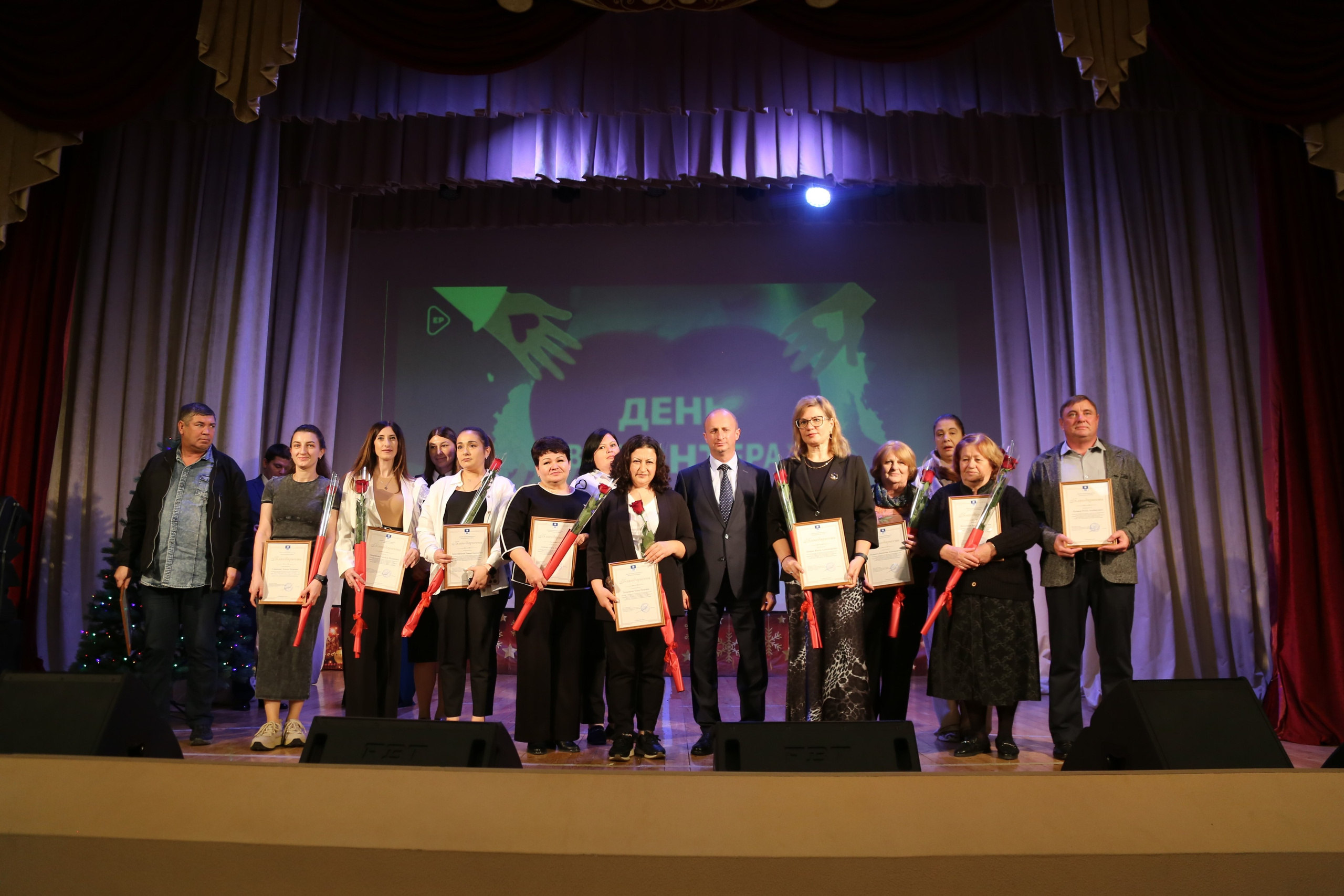 День Волонтёра. Жизнь курорта Кабардинка в фотографиях