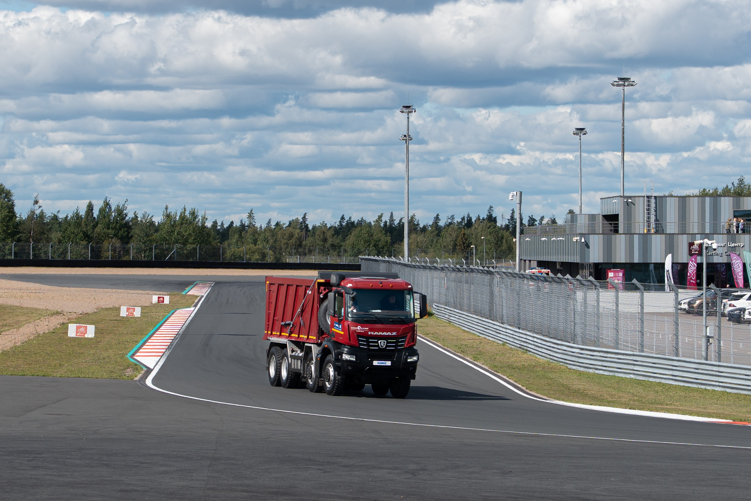 KAMAZ. Свадебный фотограф Санкт-Петербург СПб