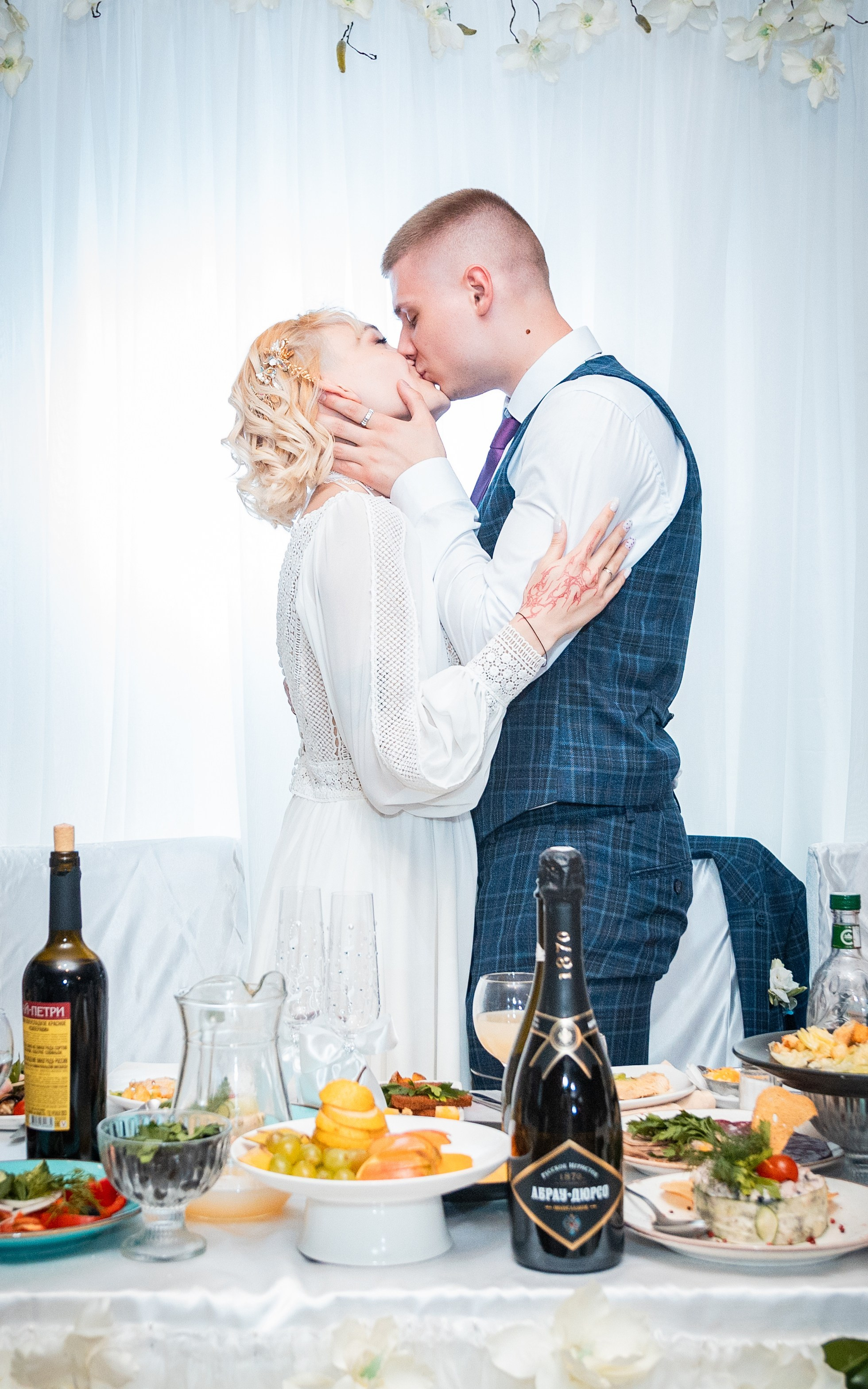 Илья и София. Команда фотографов и дизайнеров в Егорьевске