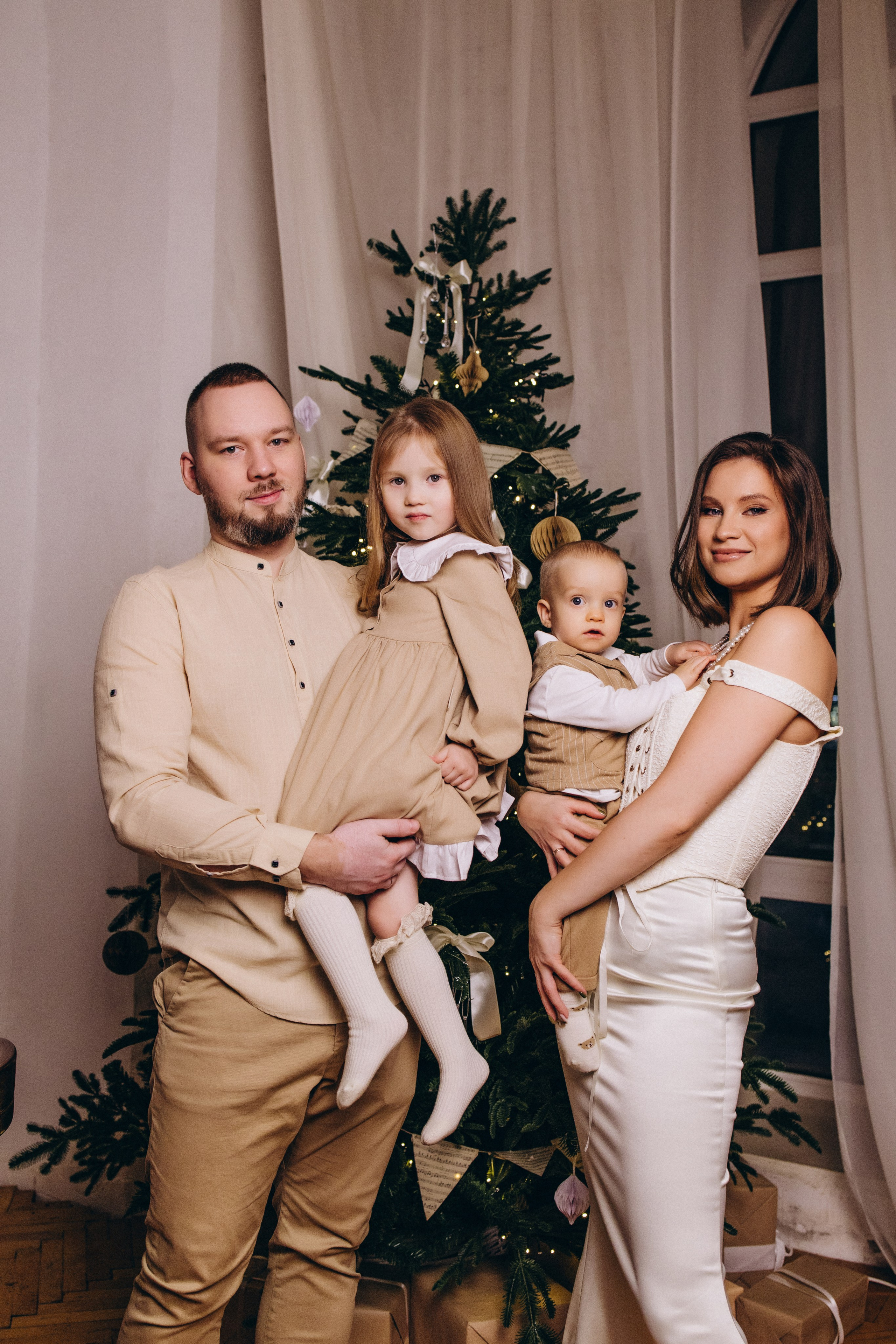 В студии. Фотограф Иваново Арина Кудаярова