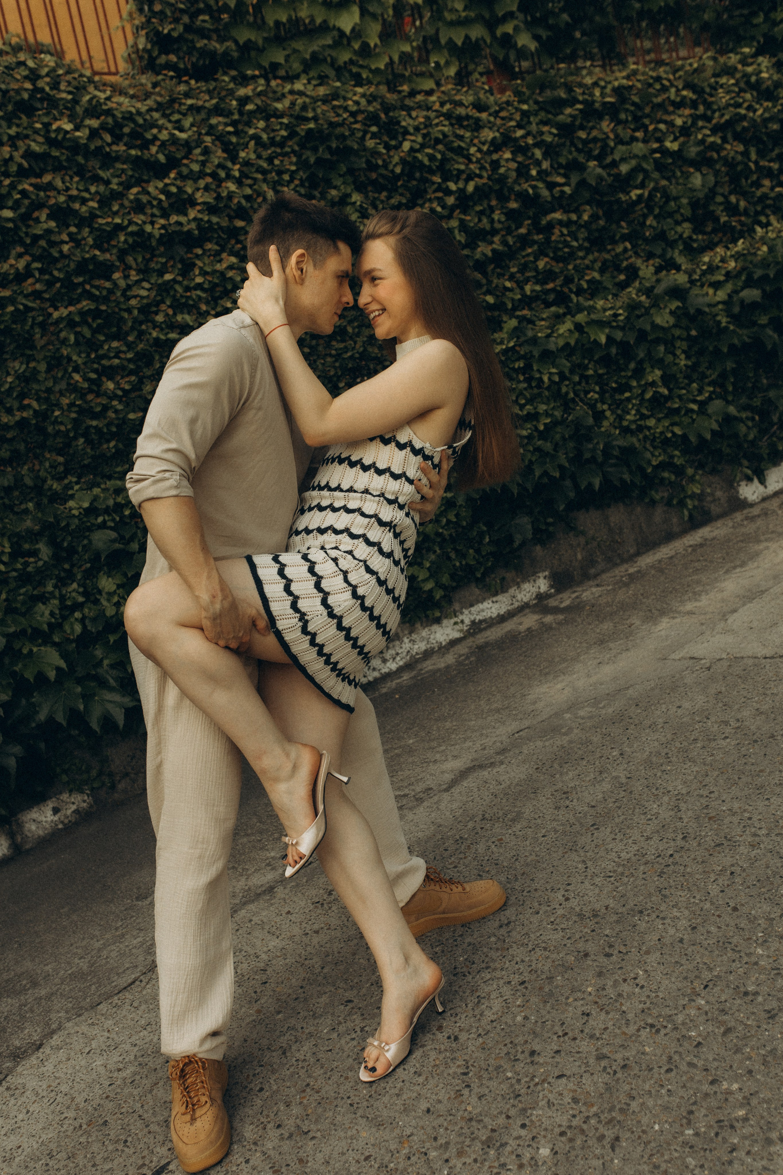 Итальянский уголок. Кирилл и Ирина. Яна Романова Семейный фотограф в Сочи и Адлере