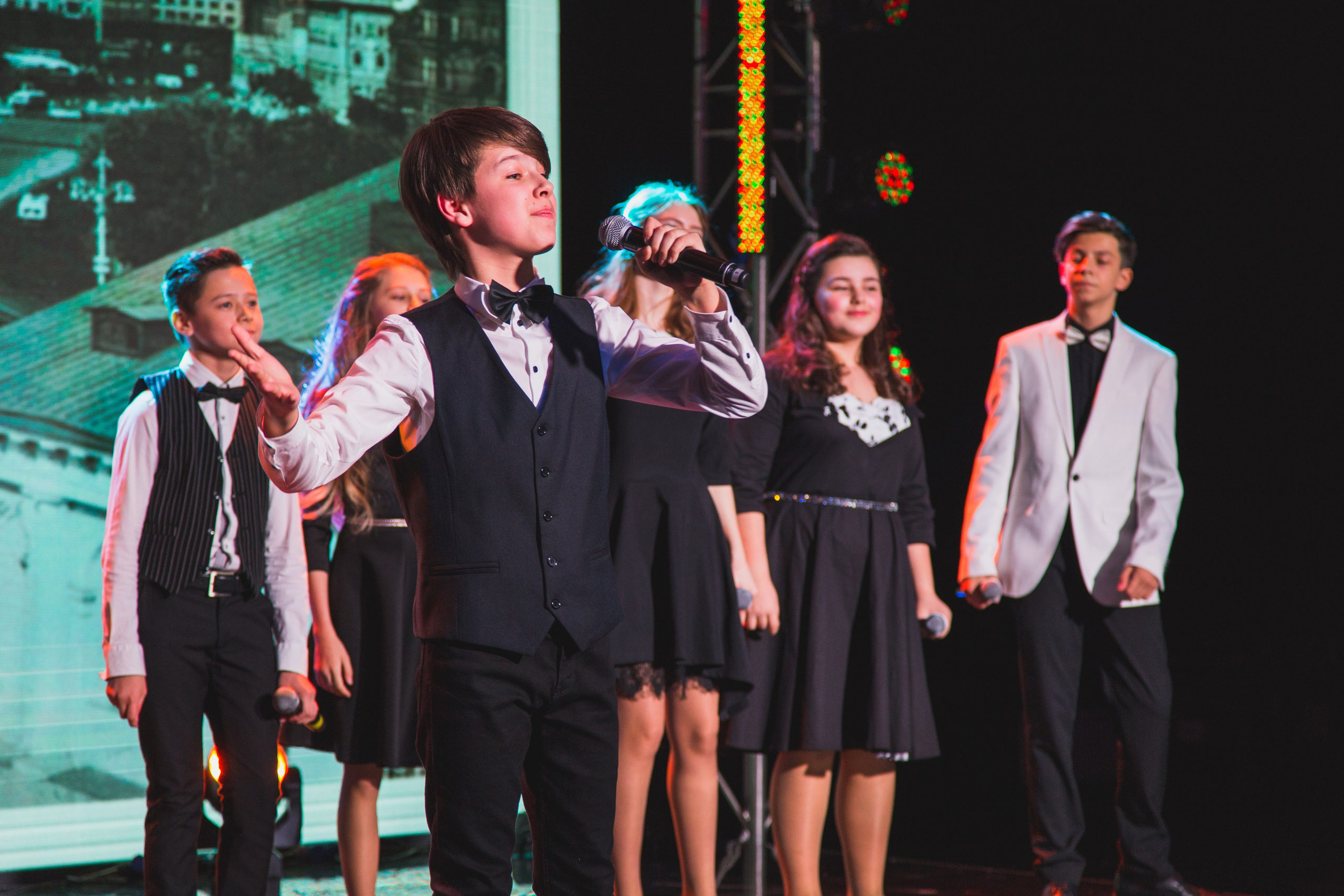 О2ТВ группа СТРАНА. Видеооператор/Фотограф Николай Завьялов