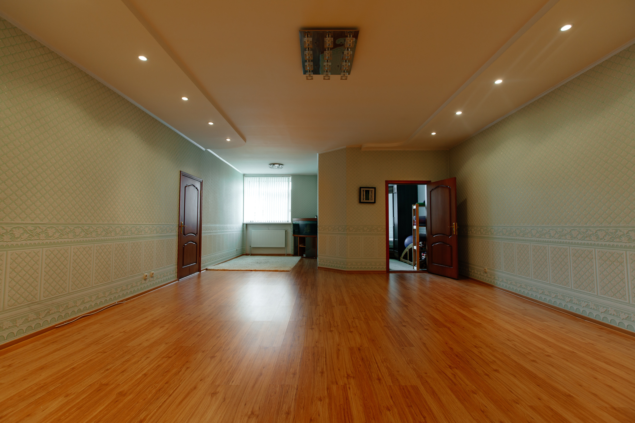 Дом для продажи. Свадебный и семейный фотограф в Твери, Москве, Санкт-Петербурге