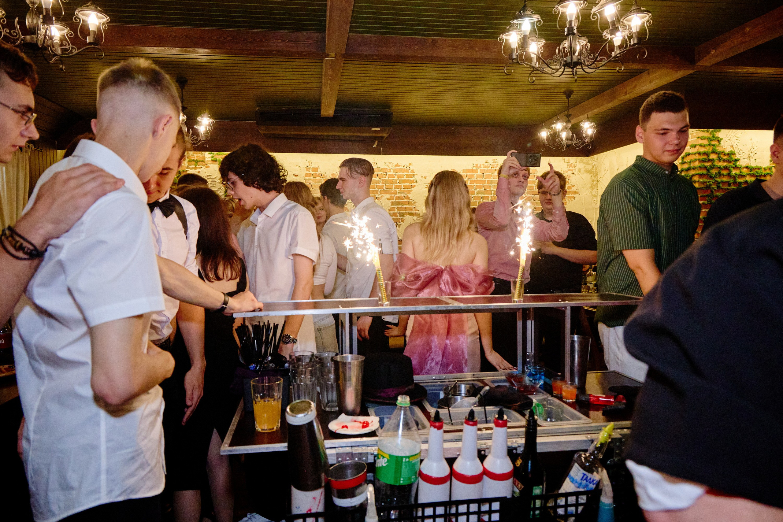 Выпускной 35 Сош. Фотограф Выпускные альбомы Таганрог Сергей Коробченко