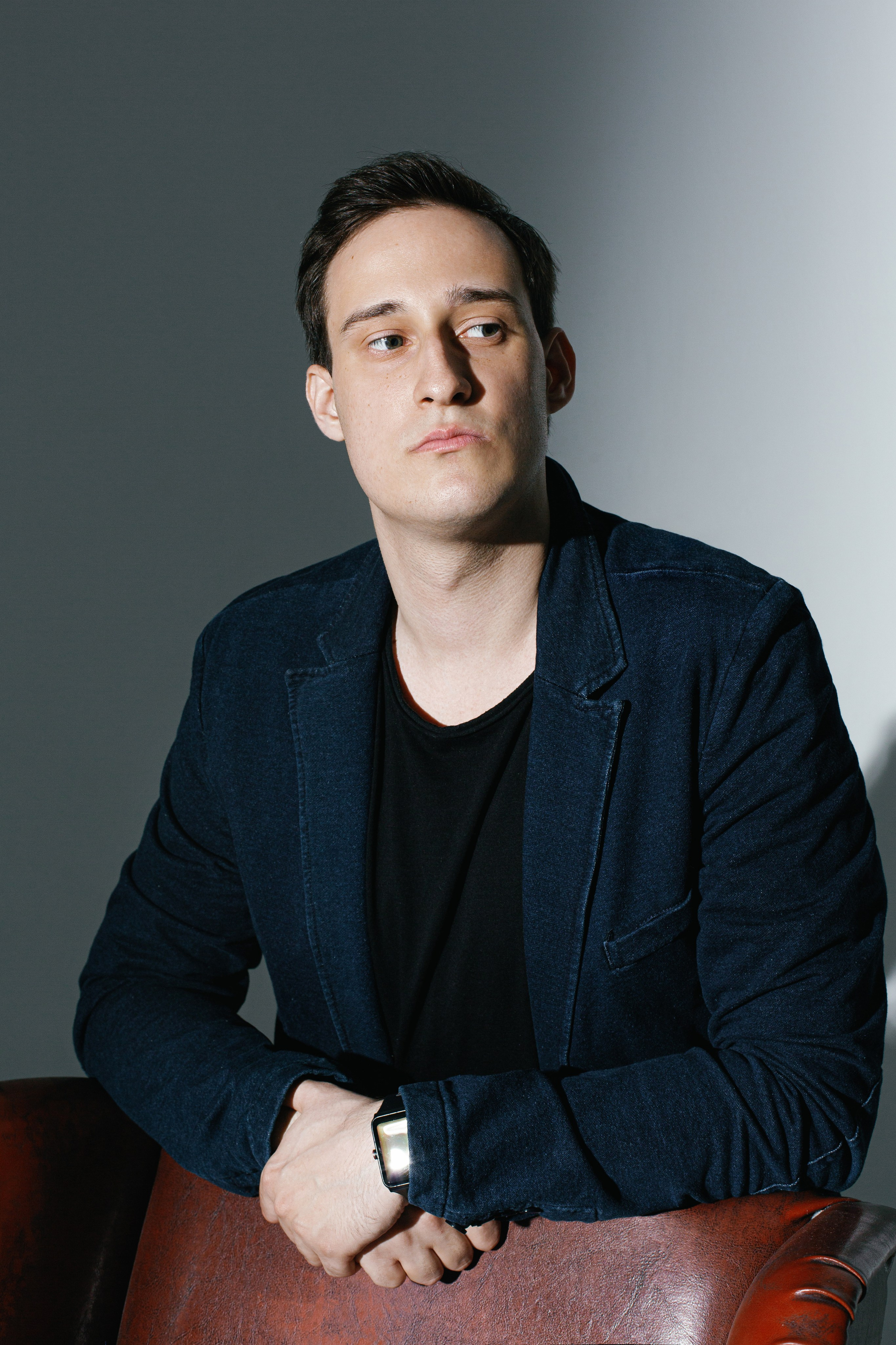 Мужская портретная съёмка в студии в городе Ростове