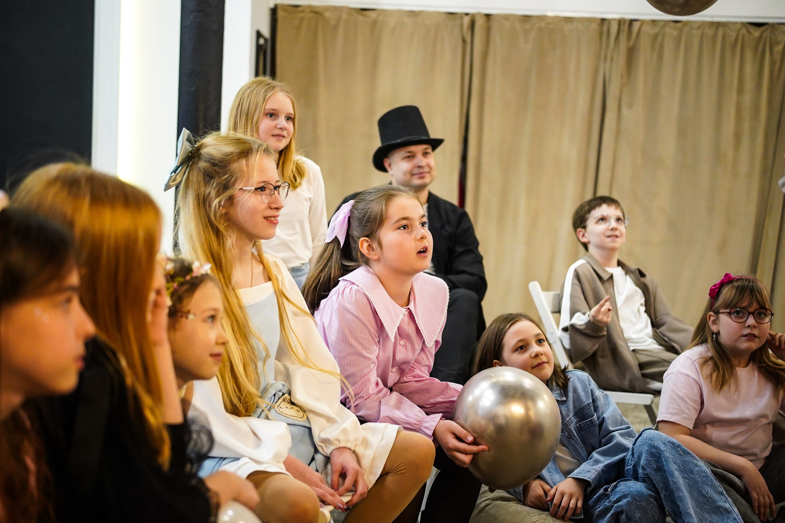 День Рождения Алиса в стране чудес. Фотограф