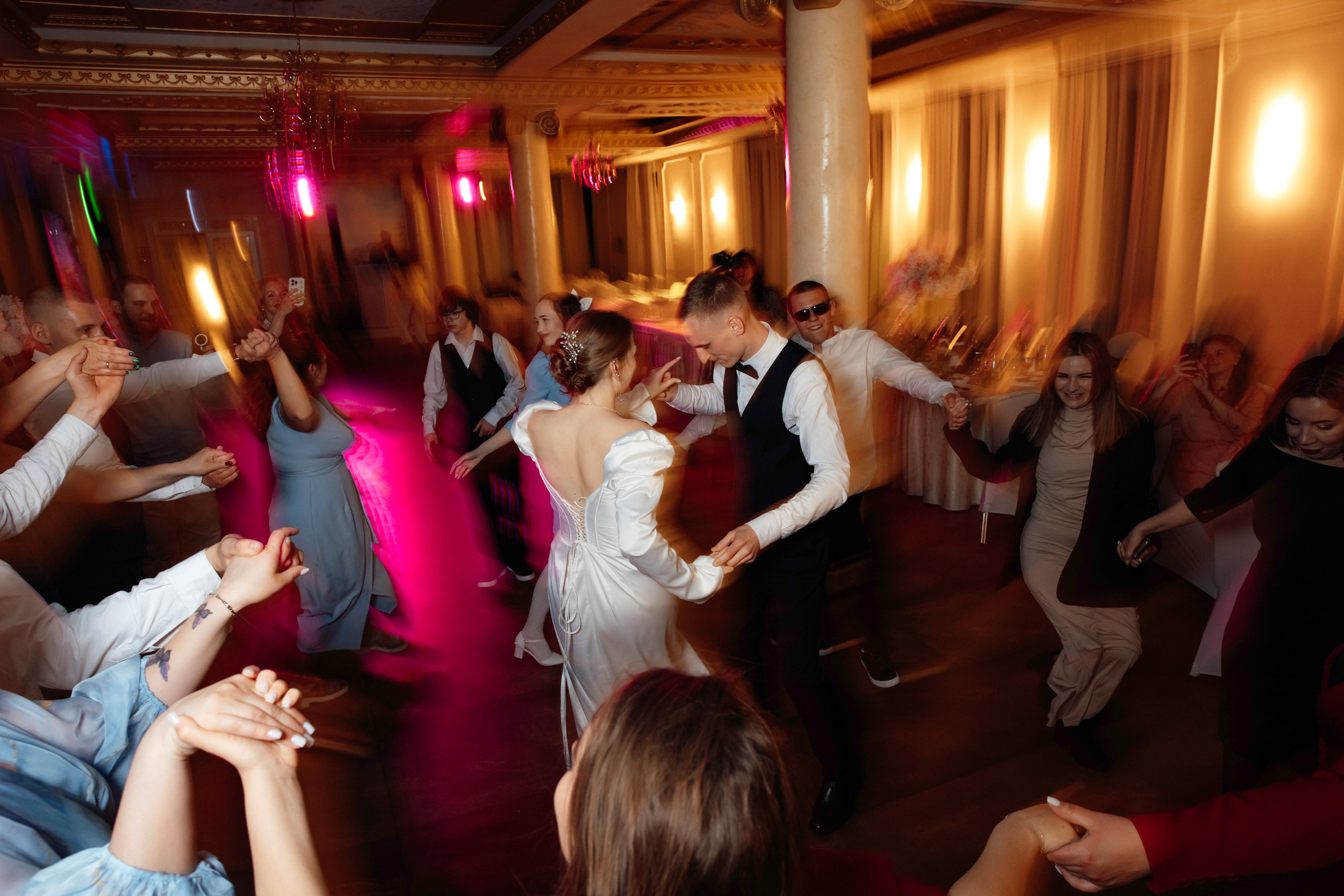 Максим и Дарья / Репортаж банкета. Фотограф Калининград Илья Миллер