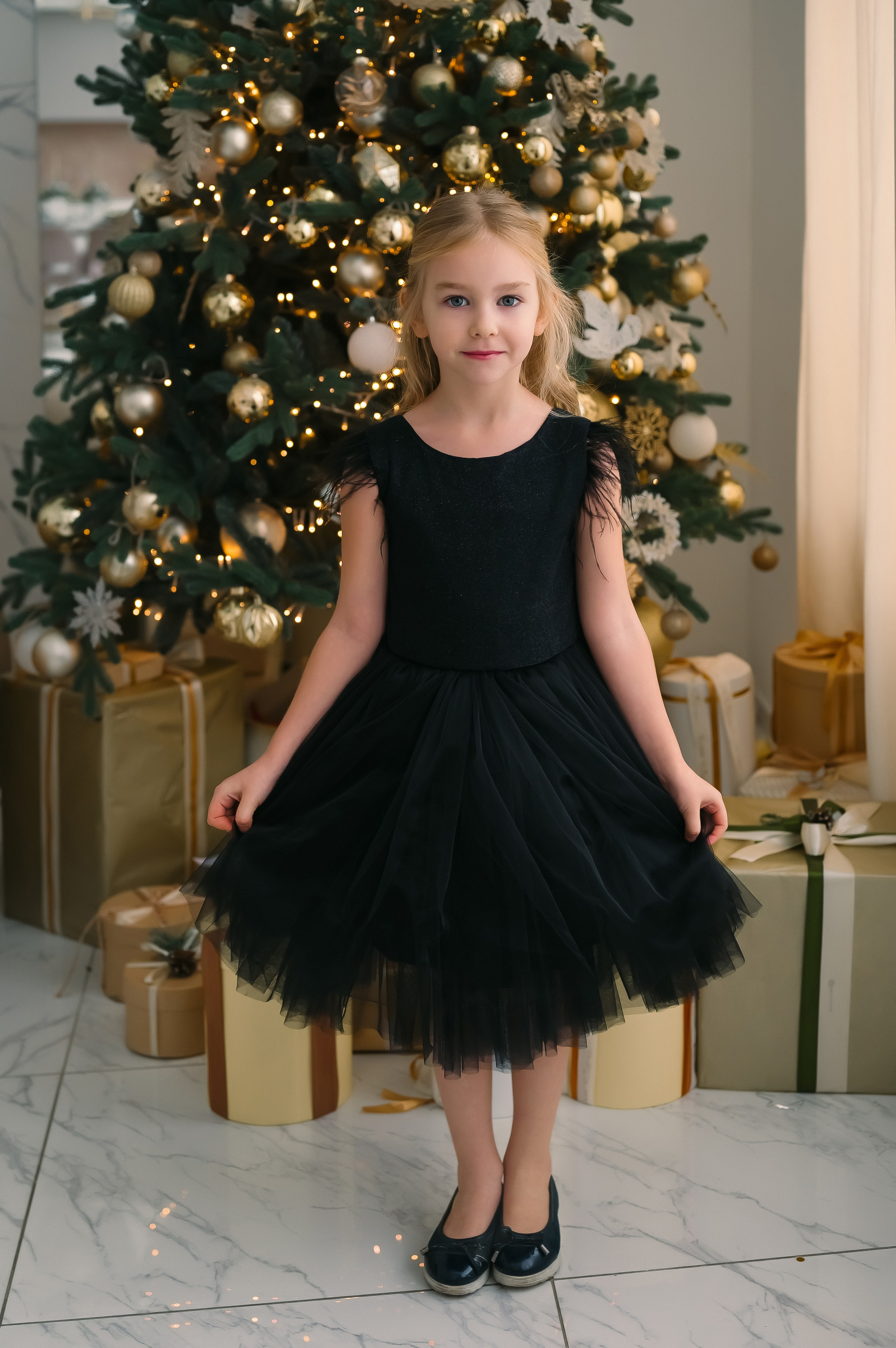 Семейная фотосессия в студии. Фотограф Юлия Кондратьева