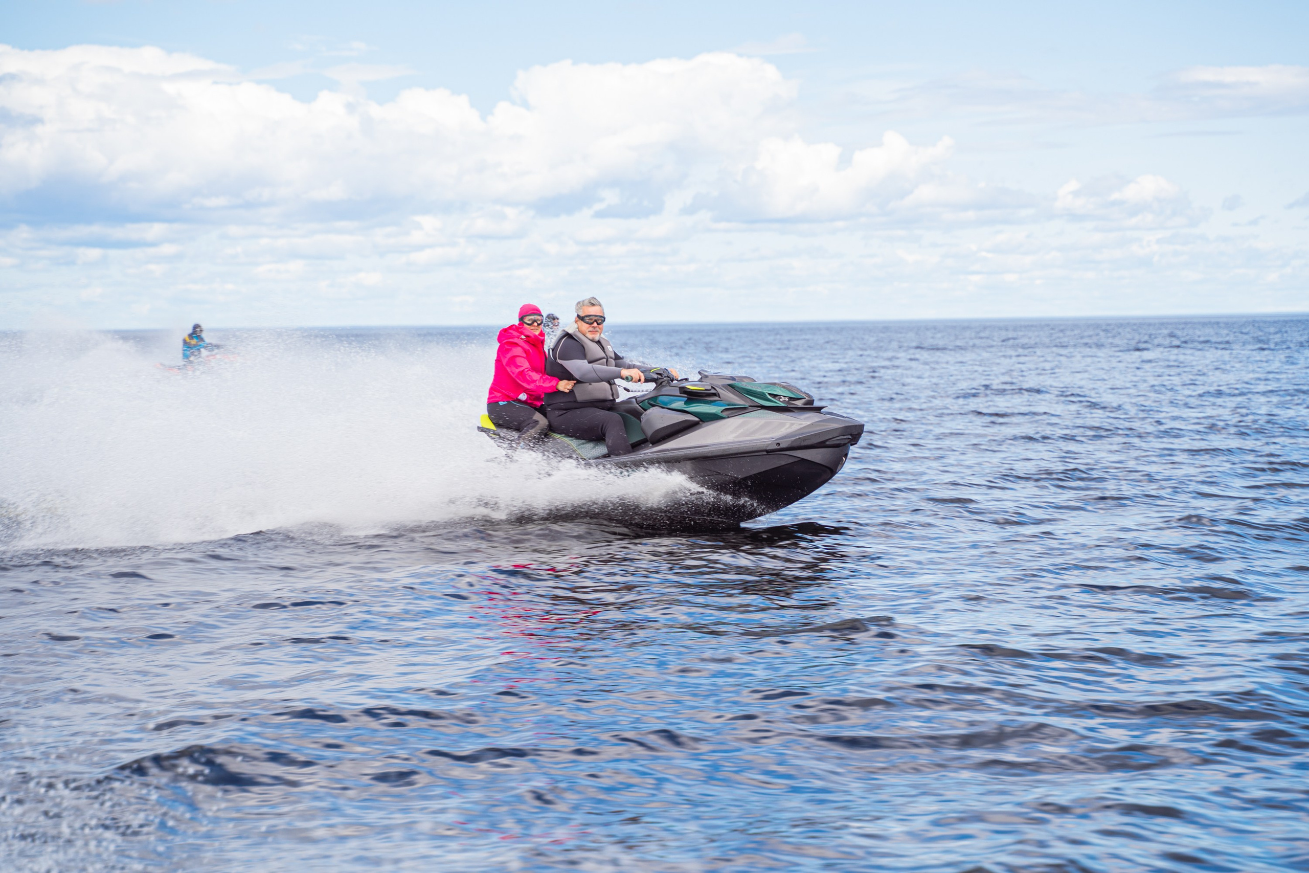 Гидровыезд в Коневский мужской монастырь. Свадебный, семейный, портретный, репортажный фотограф в Санкт-Петербурге