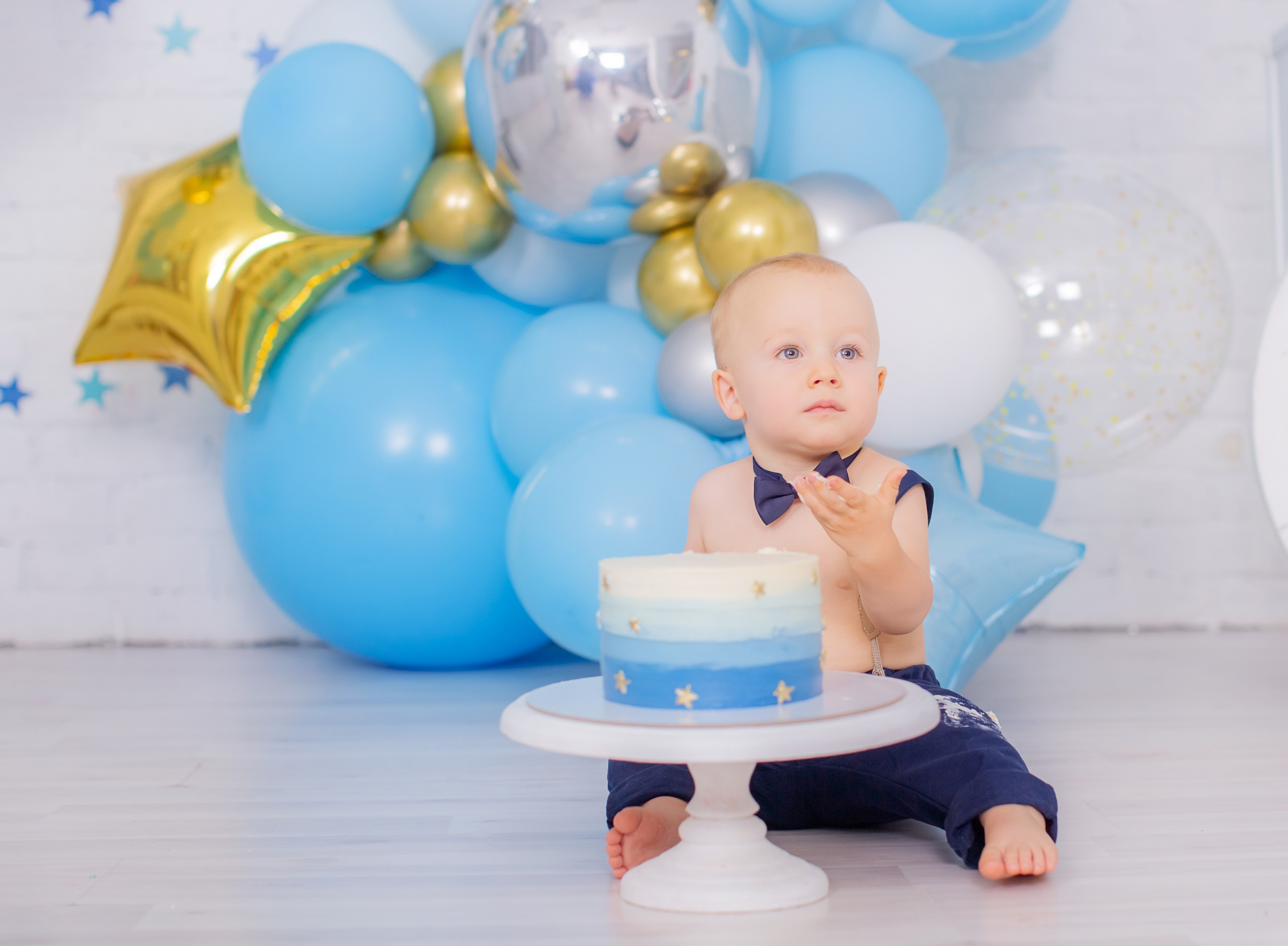 Первый торт. צלם ואמן ילדים ומשפחה