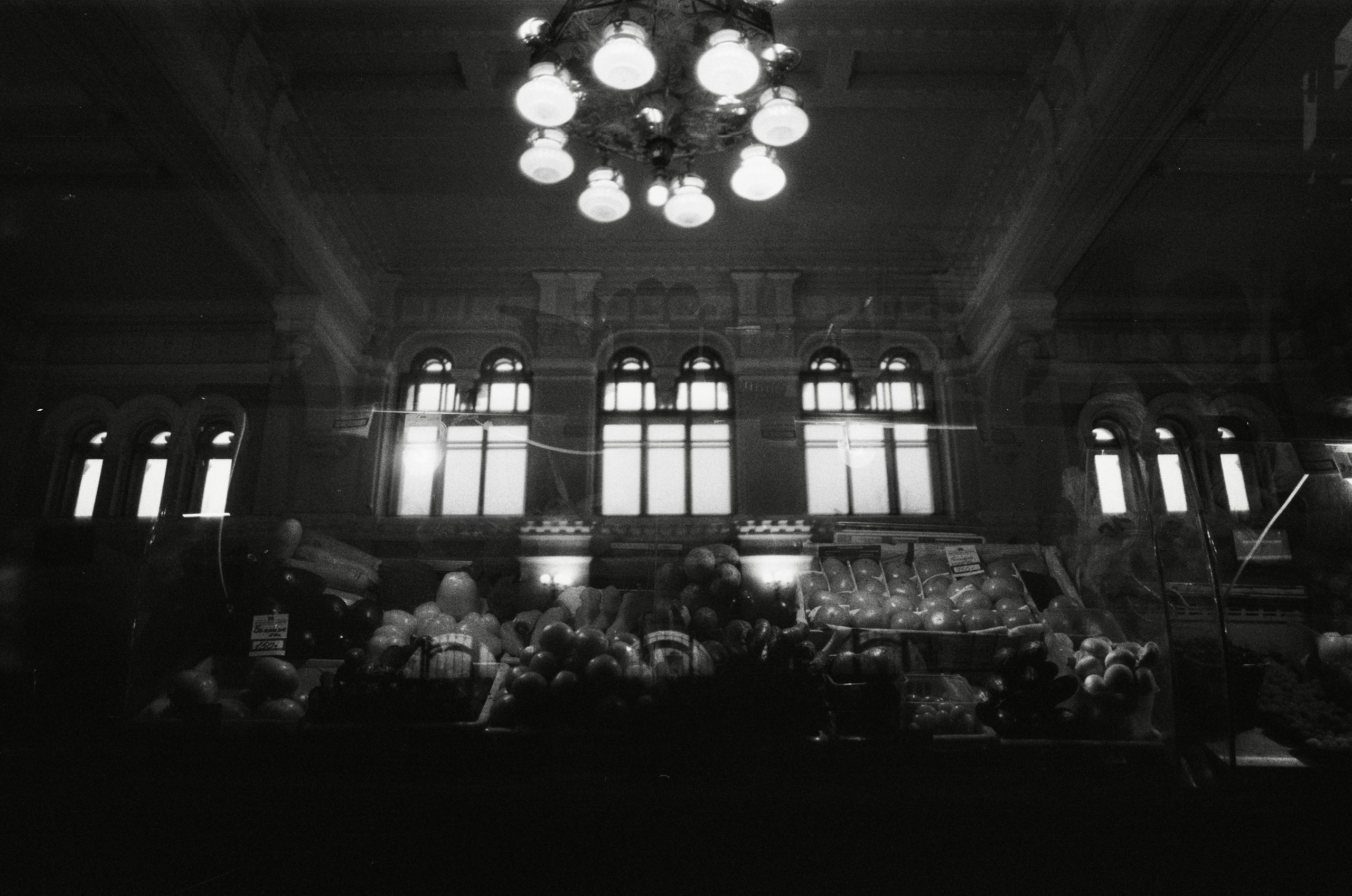 УХОДЯ, ГАСИТЕ СВЕТ. SUVDO