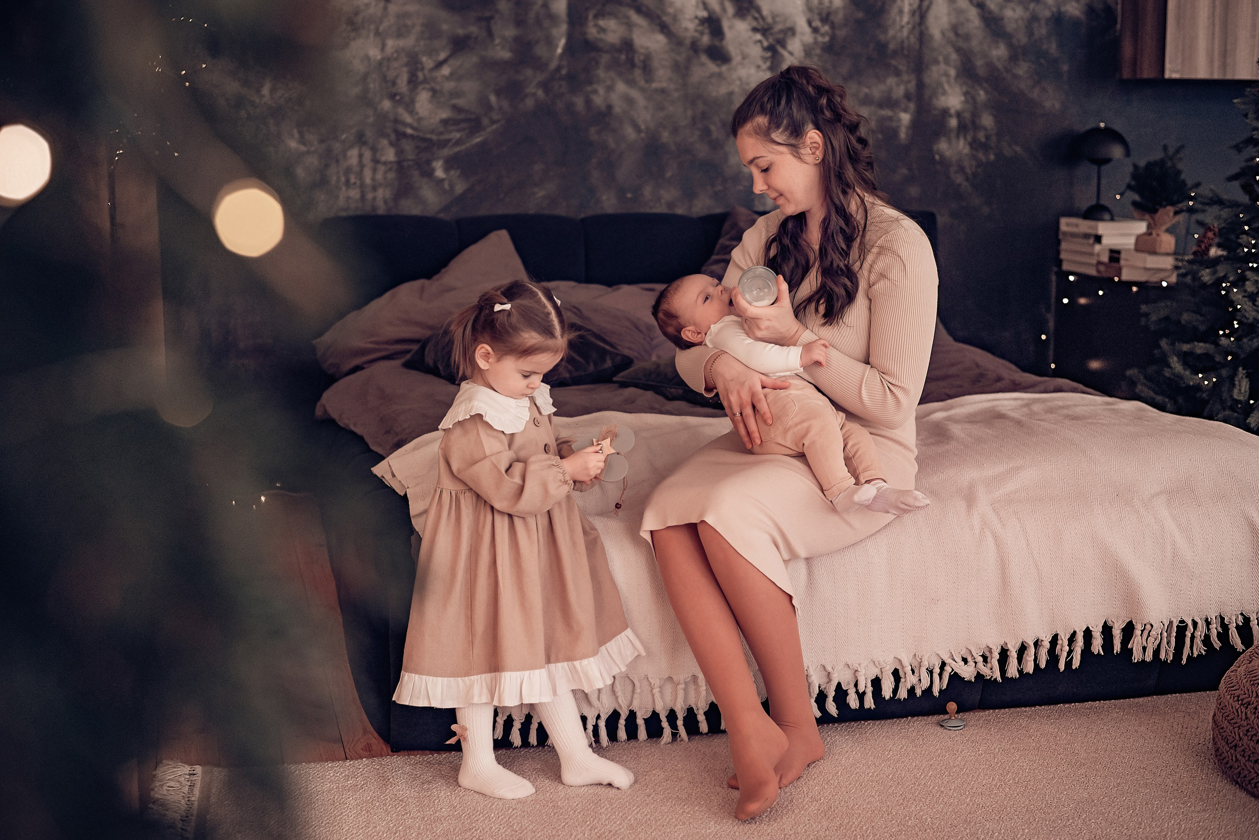 Виктория, Александр, Ванюша и Ариша. Фотографы крещения/венчания  Красноярск Татьяна и Вячеслав Переваловы