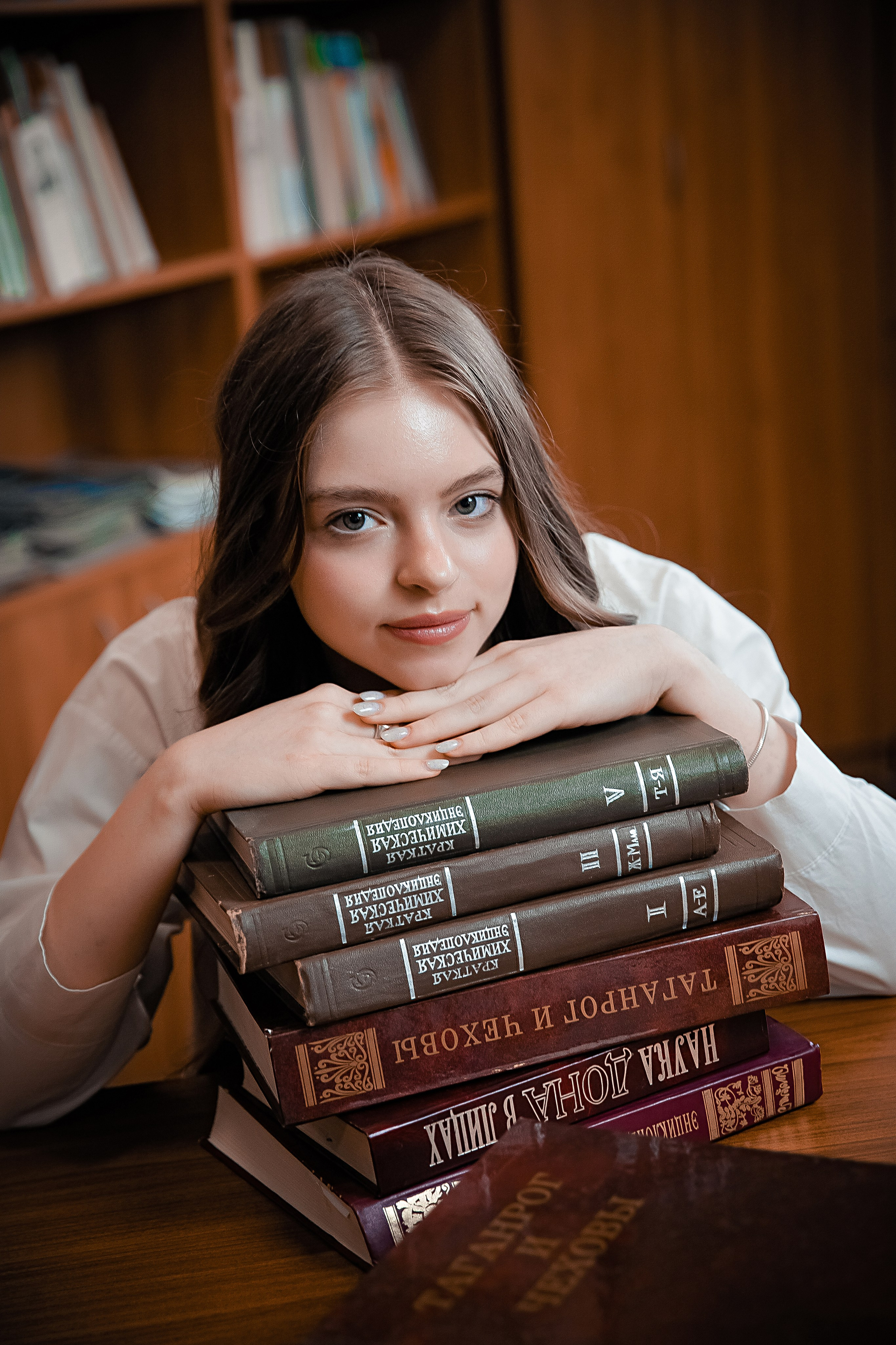 БИБЛИОТЕКА. Современные Выпускные Альбомы в Ростове-на-Дону