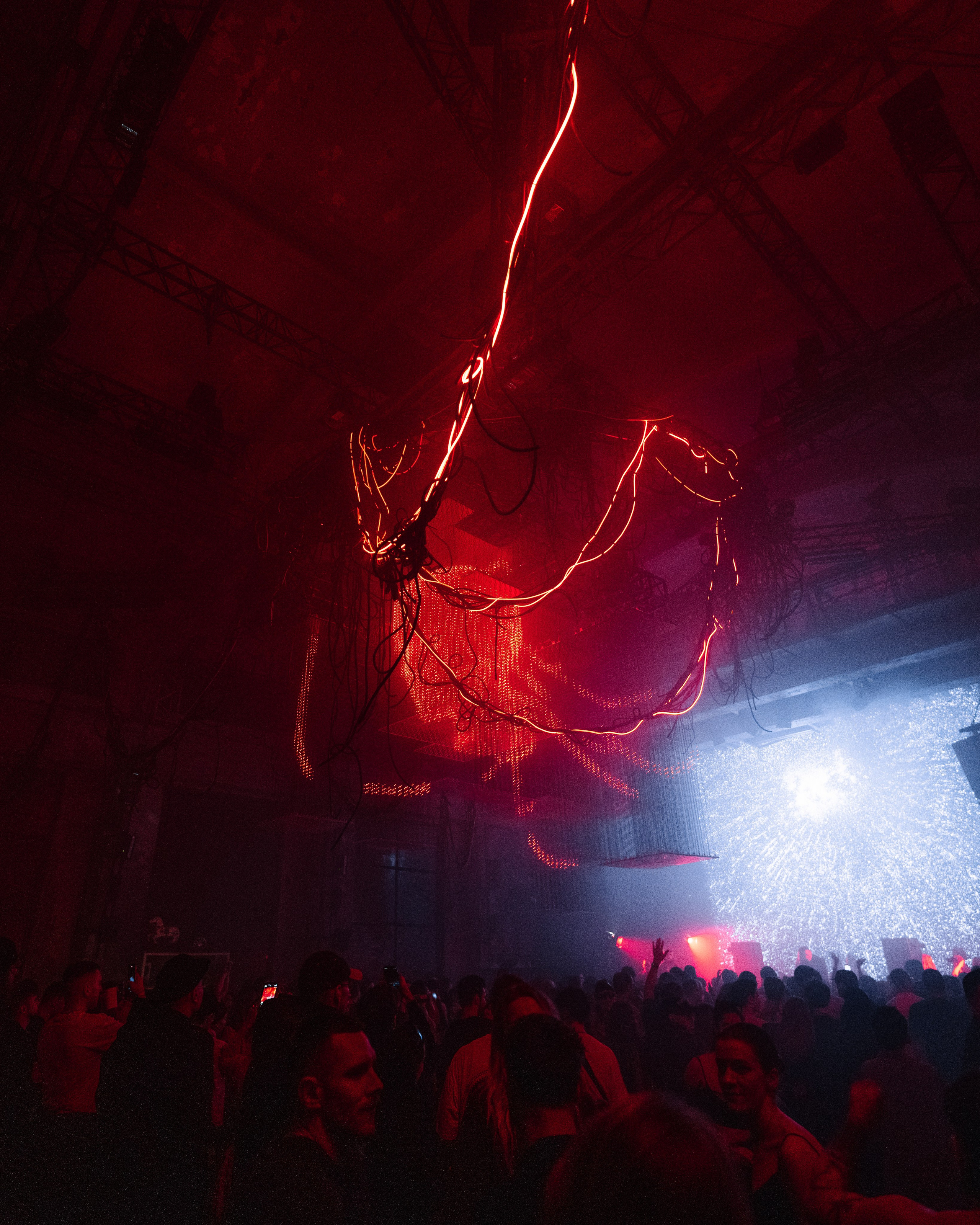 Ø, SILA SVETA. @tomrus: Рустам Шагиморданов — фотограф