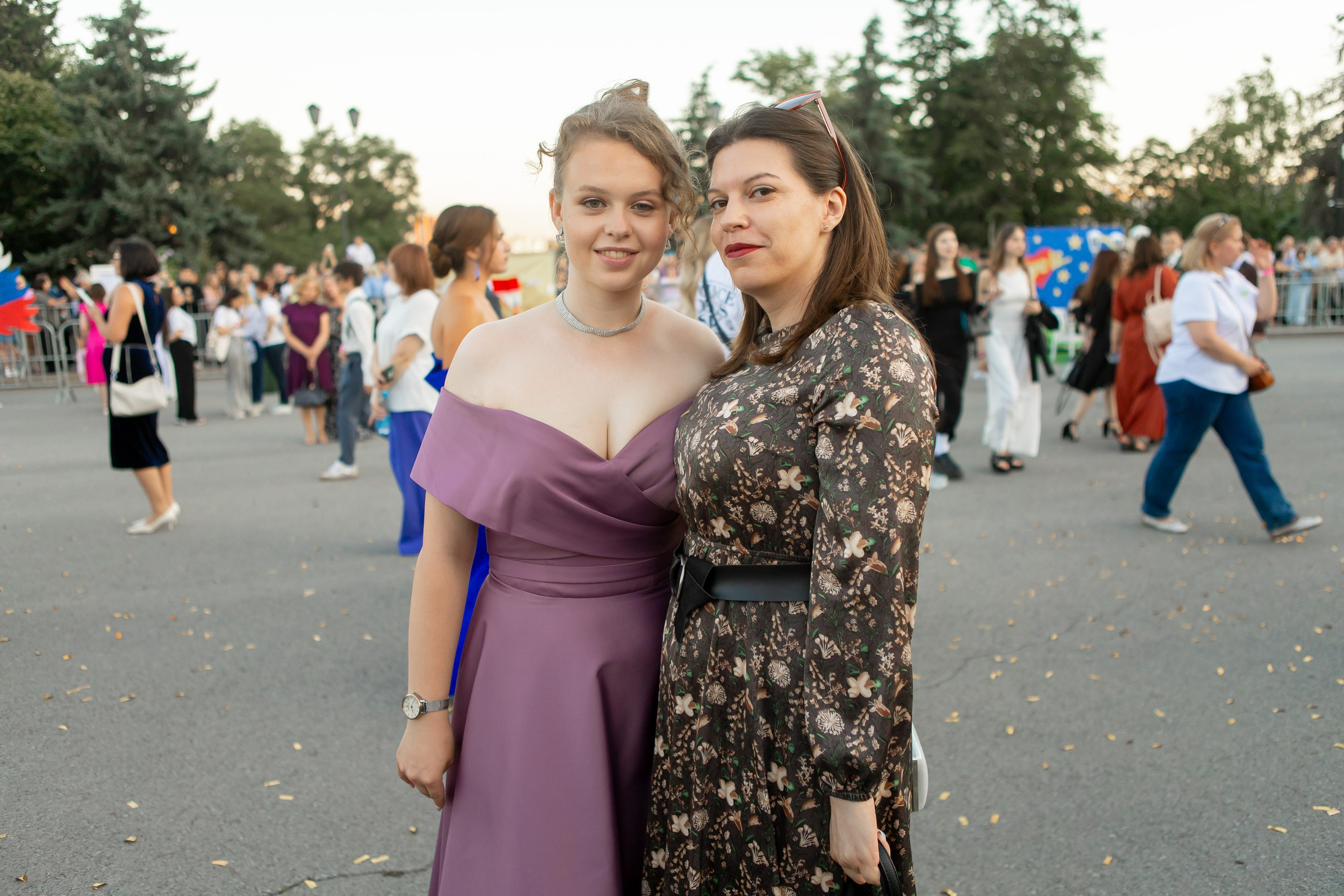 Выпускной Гимназия 12 2024 г. Свадебный и портретный Фотограф в Липецке Дмитрий Котюков