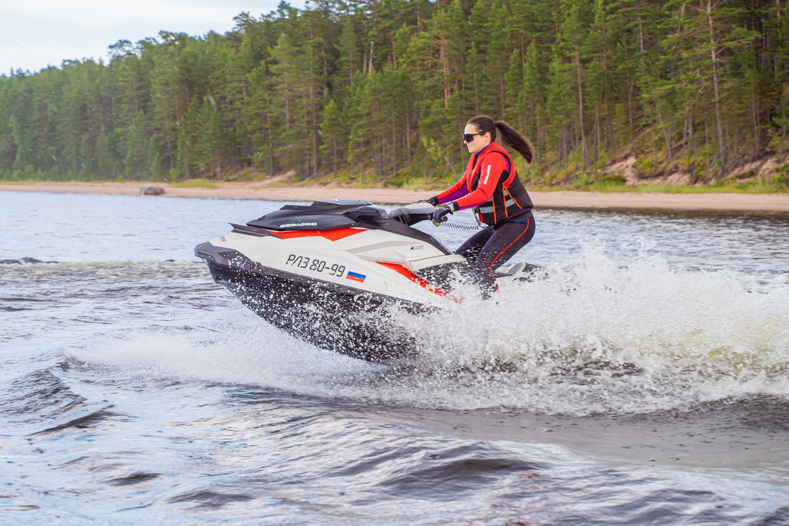 Гидровыезд в Коневский мужской монастырь. Свадебный, семейный, портретный, репортажный фотограф в Санкт-Петербурге