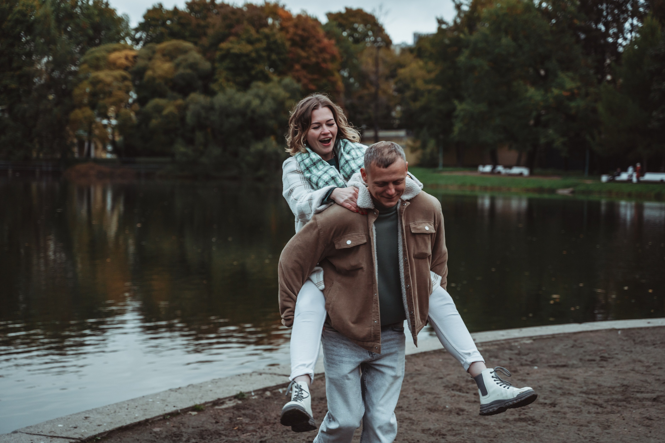 Лав стори фотограф Санкт-Петербург. Свадебный, семейный, портретный, репортажный фотограф в Санкт-Петербурге