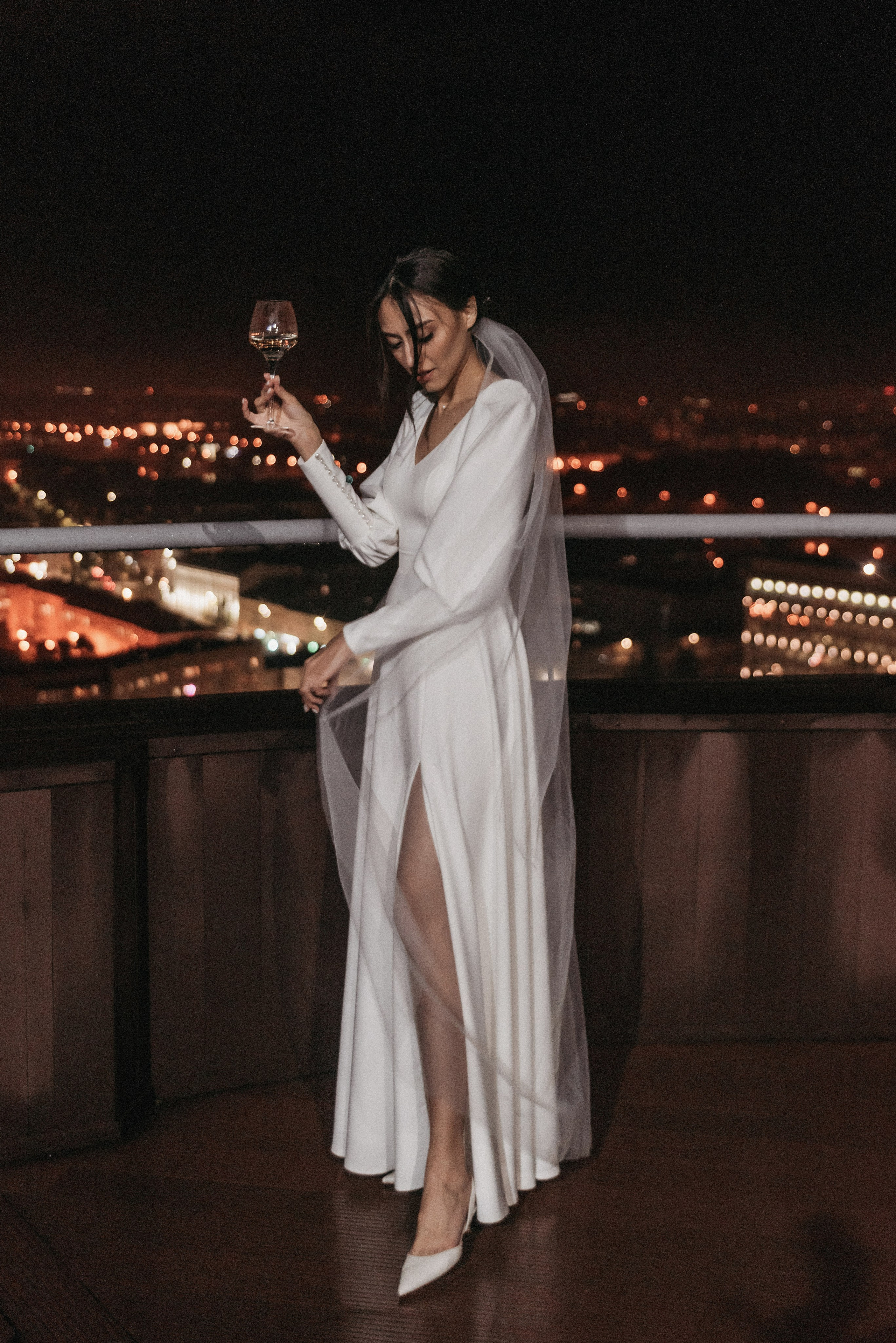 Свадебная фотосессия в Твери в красивой локации в замке в Московской области. Свадебный фотограф в Твери, Москве и Санкт-Петербурге Денисова Екатерина