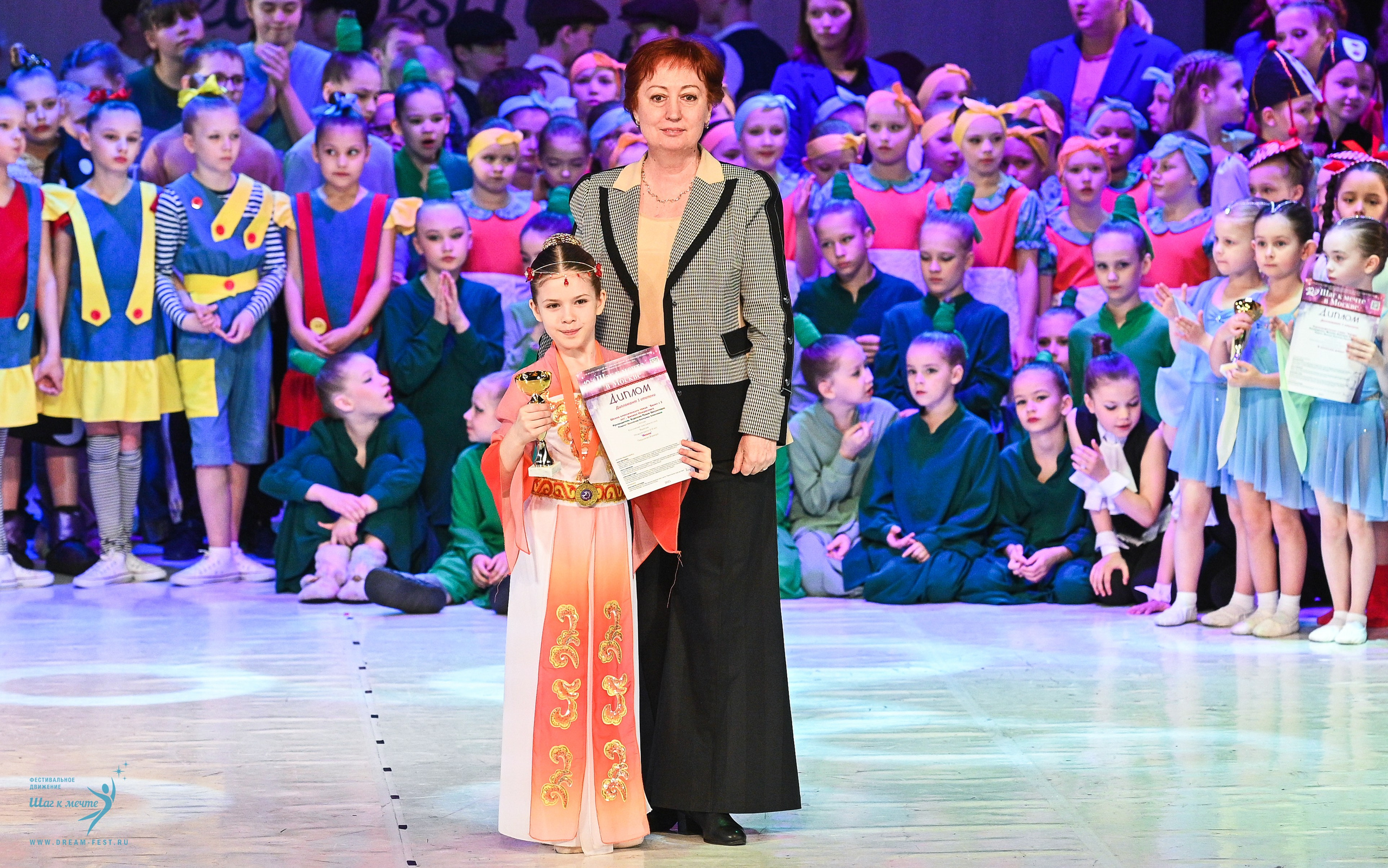 12.04.2025 Фестивальное движение «Шаг к мечте» г. Москва. Медиастудия Фото Концепт