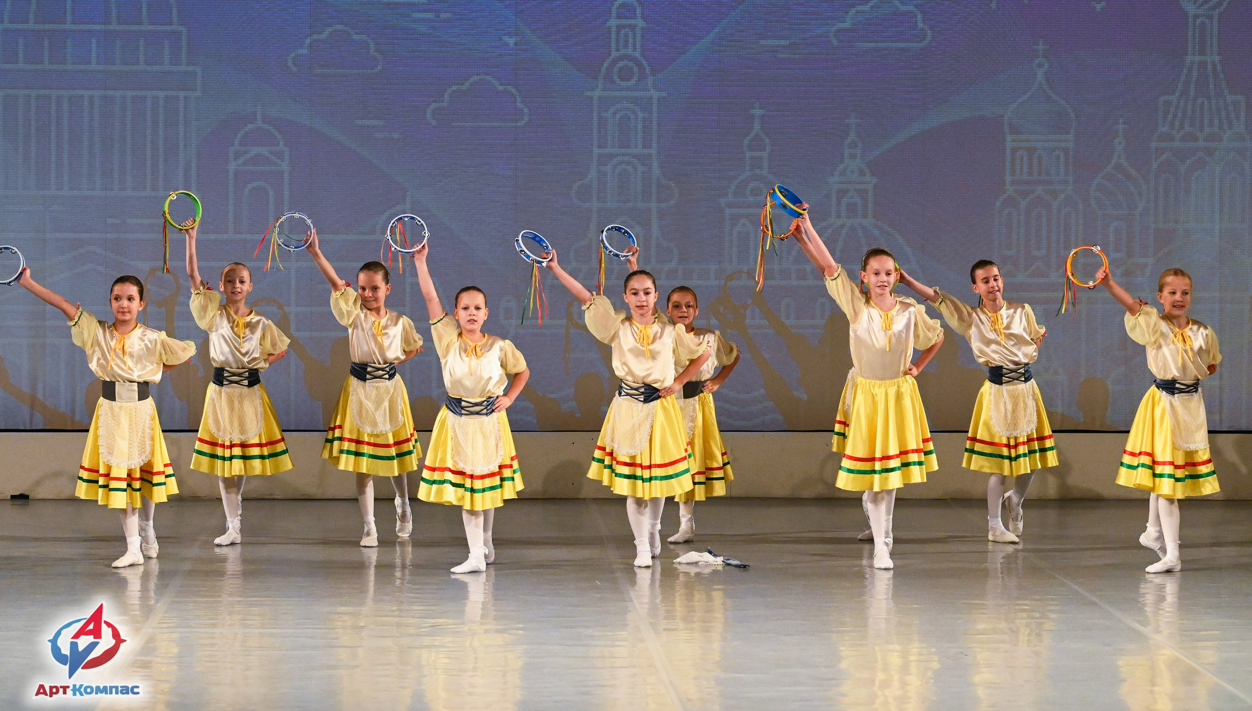 05.10.2025 Всероссийский фестиваль талантов «НЕВСКИЕ ВСТРЕЧИ» г. Санкт-Петербург. Медиастудия Фото Концепт