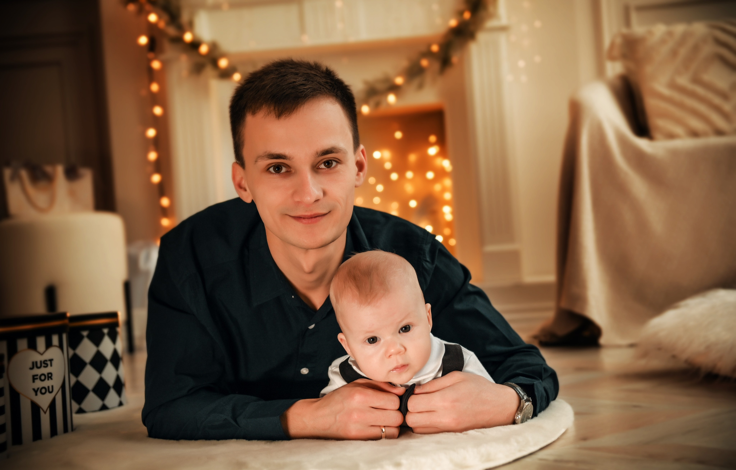 Новогодняя. Свадебный, семейный, детский, контент фотограф в Омске Максим Ильин