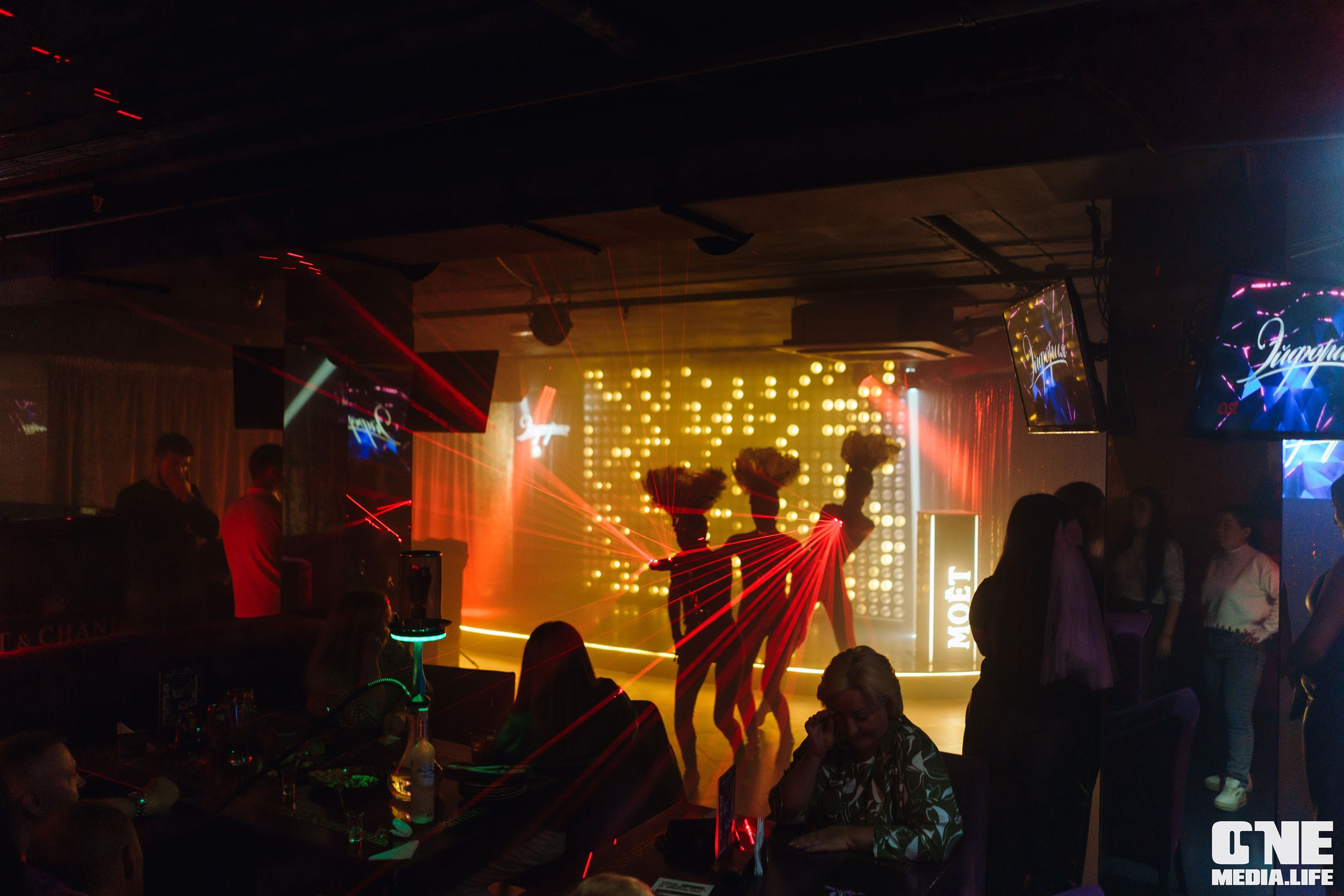 Фоторепортаж из караоке-клубе Эйфория. One Media Life: фоторепортажи, фотоотчеты с мероприятий и заведений