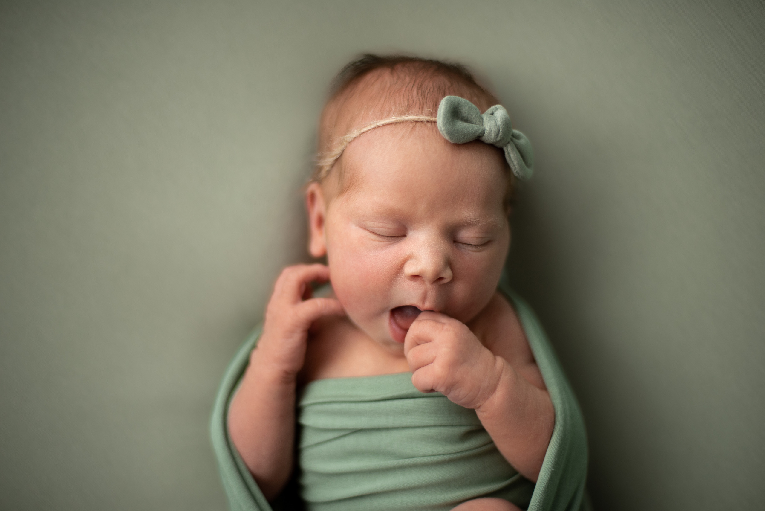 ✨. Профессиональный фотограф новорожденных Тверь