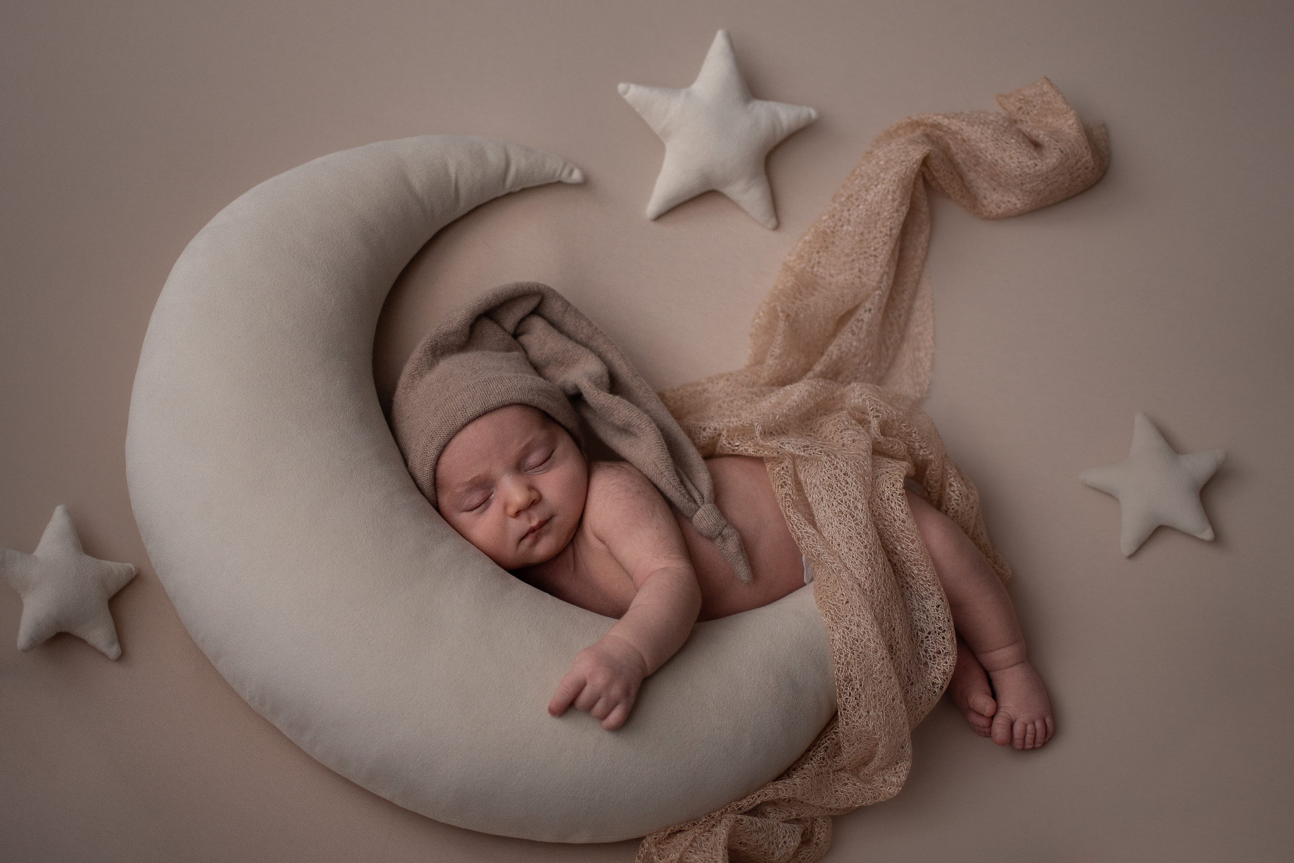 ✨. Профессиональный фотограф новорожденных Тверь