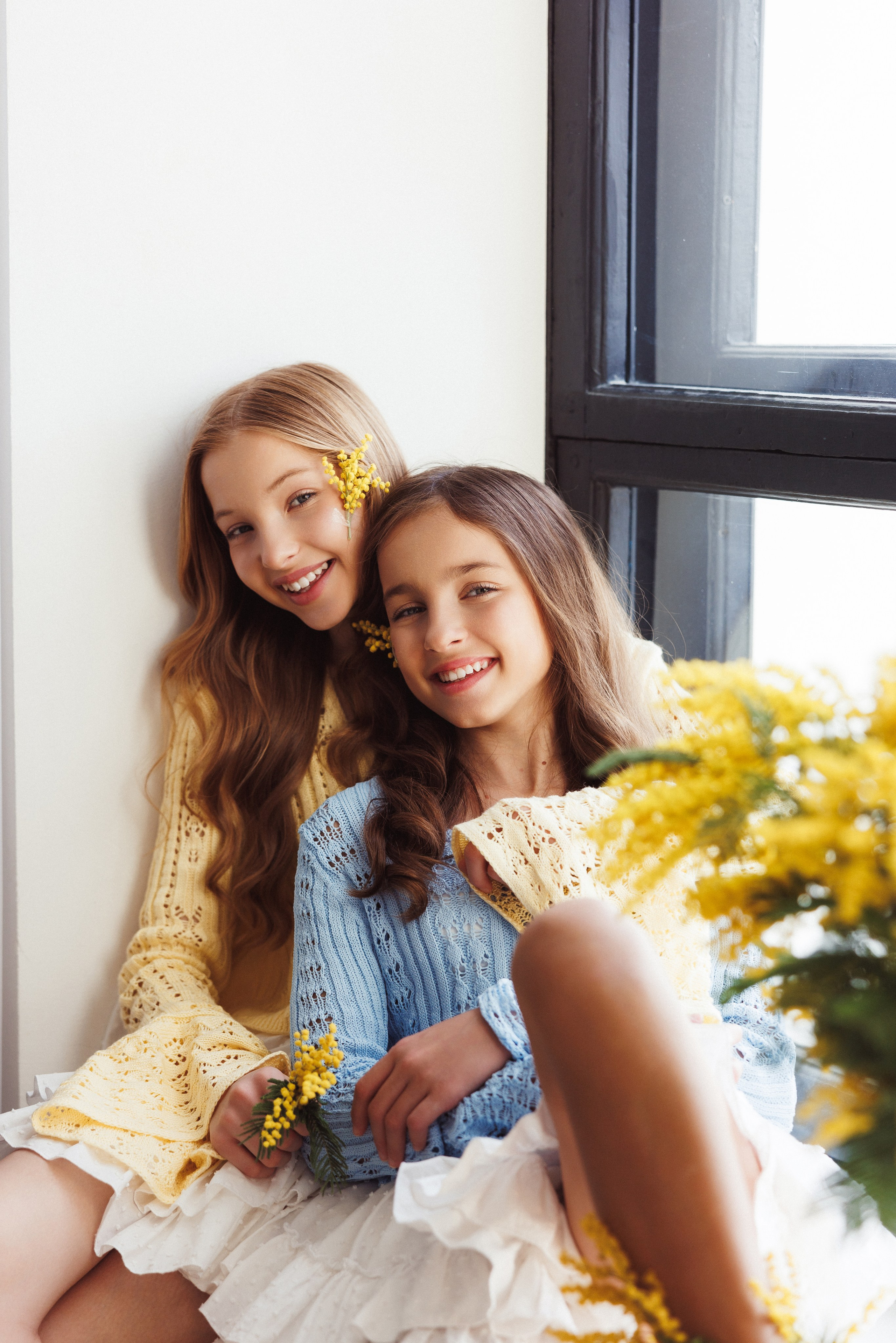 Фотосессия с цветами Мимозы, фотостудия «Рим», город Краснодар. Семейный и детский фотограф в Краснодаре Анна Трашкова