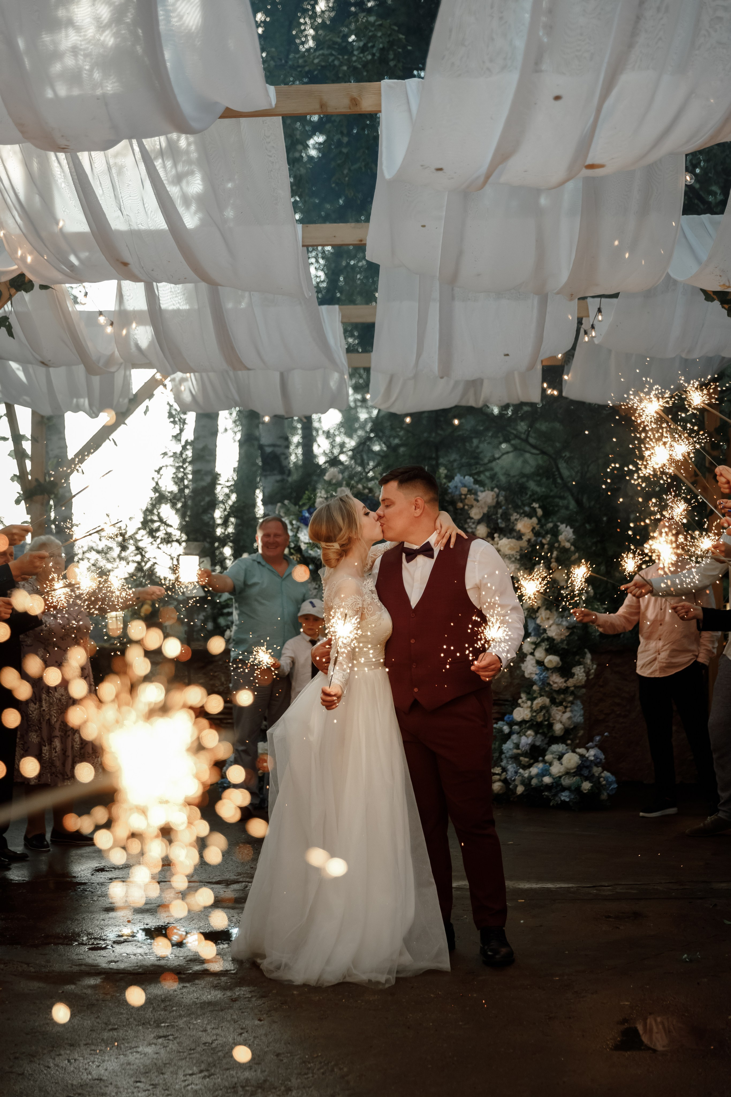 Максим и Ирина. Свадебный фотограф, крещение, венчание СПБ, Белгород Анна Коршунова