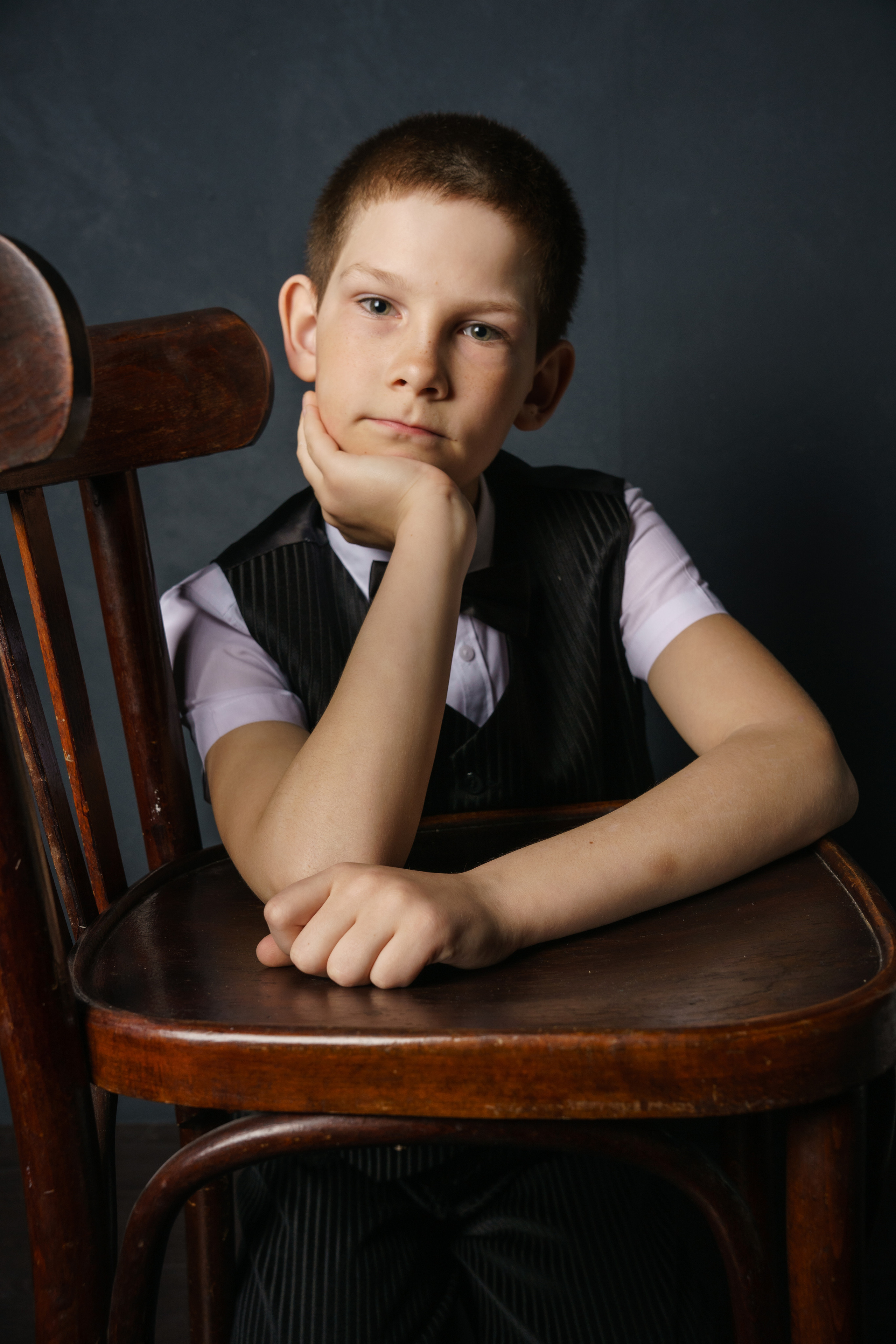 Валерия апрель. Семейный фотограф в Омске Александра Яровикова