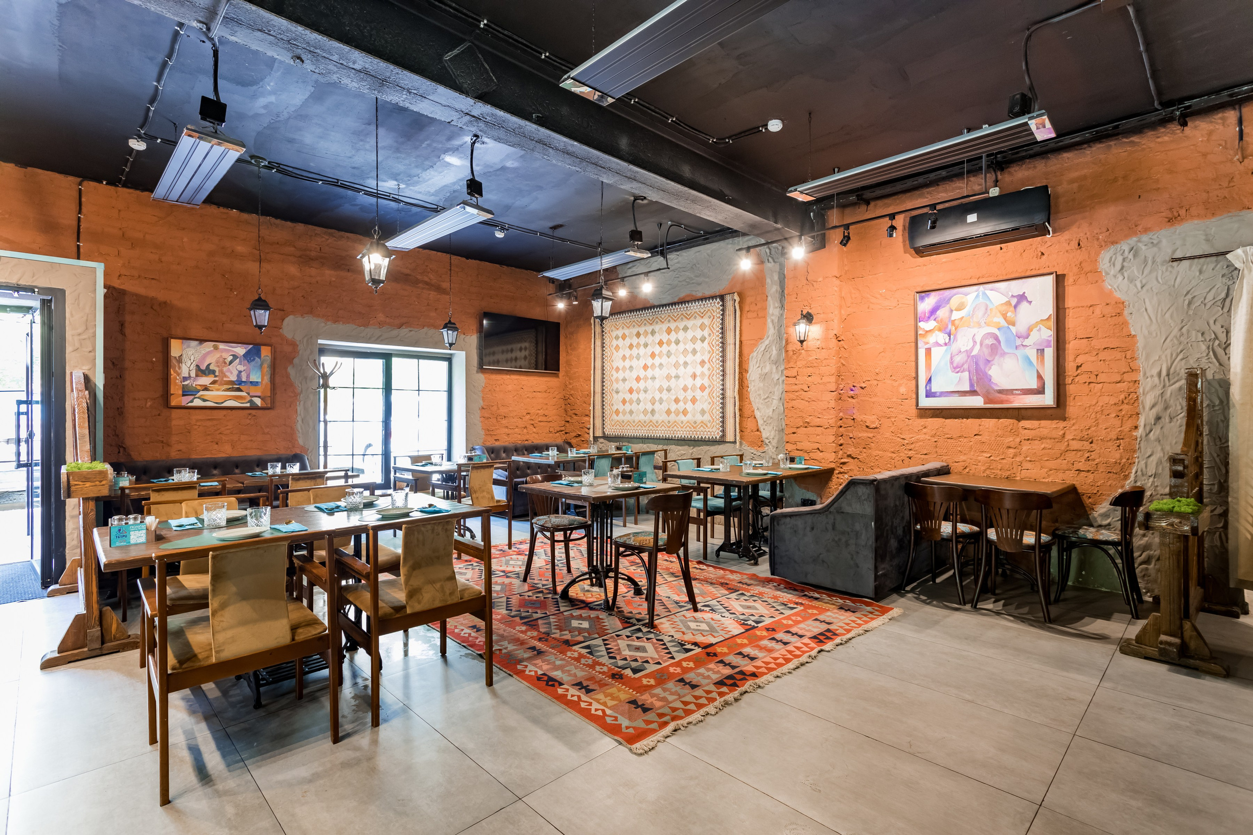 Интерьерная фотосессия для ресторана Тетри на Кунцевской. Интерьеры, Контент, Портреты | Фотограф в Москве Дани Терно