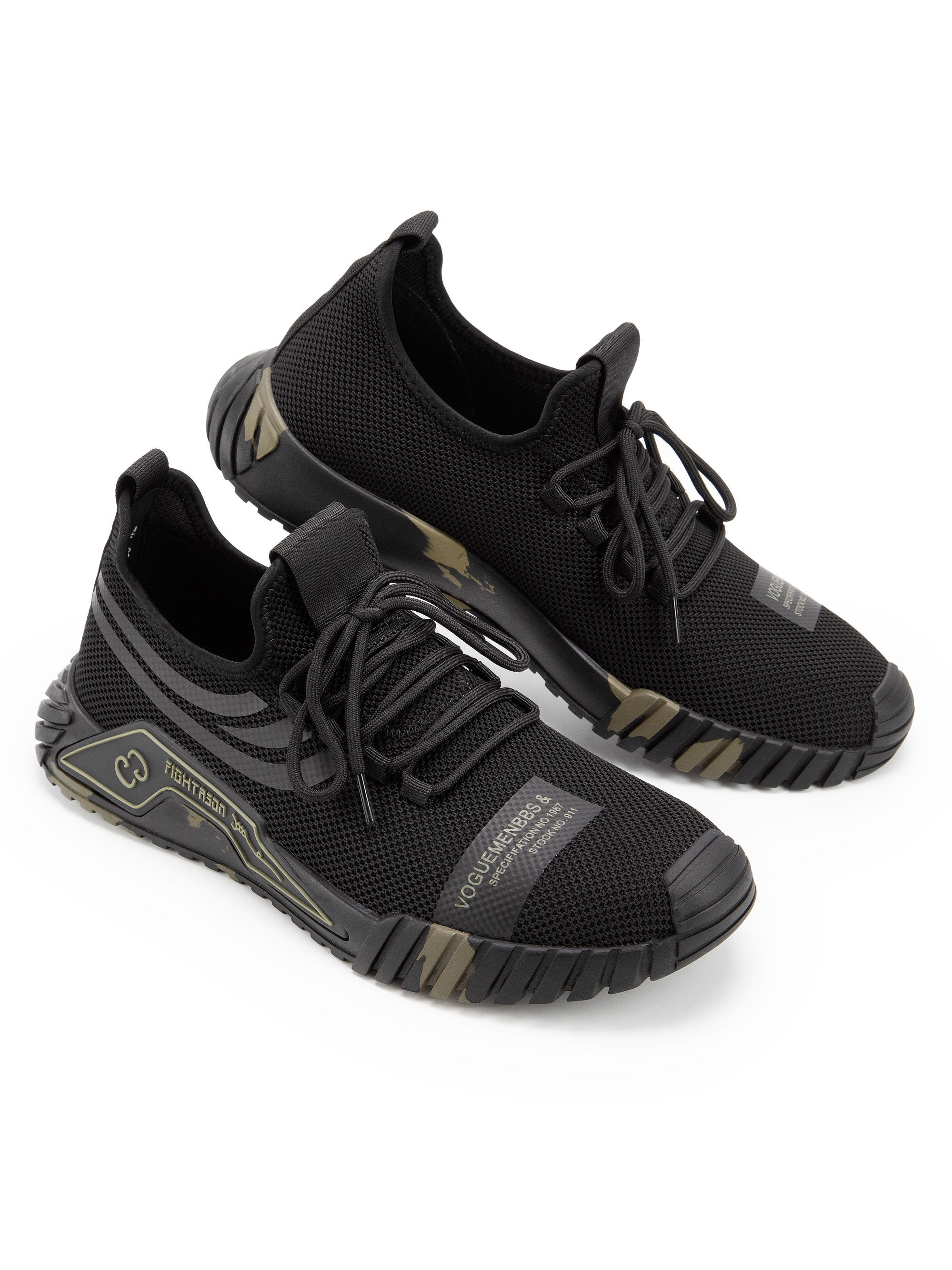 Каталожная фотография обуви. Фотограф в Москве Егор Гончаров