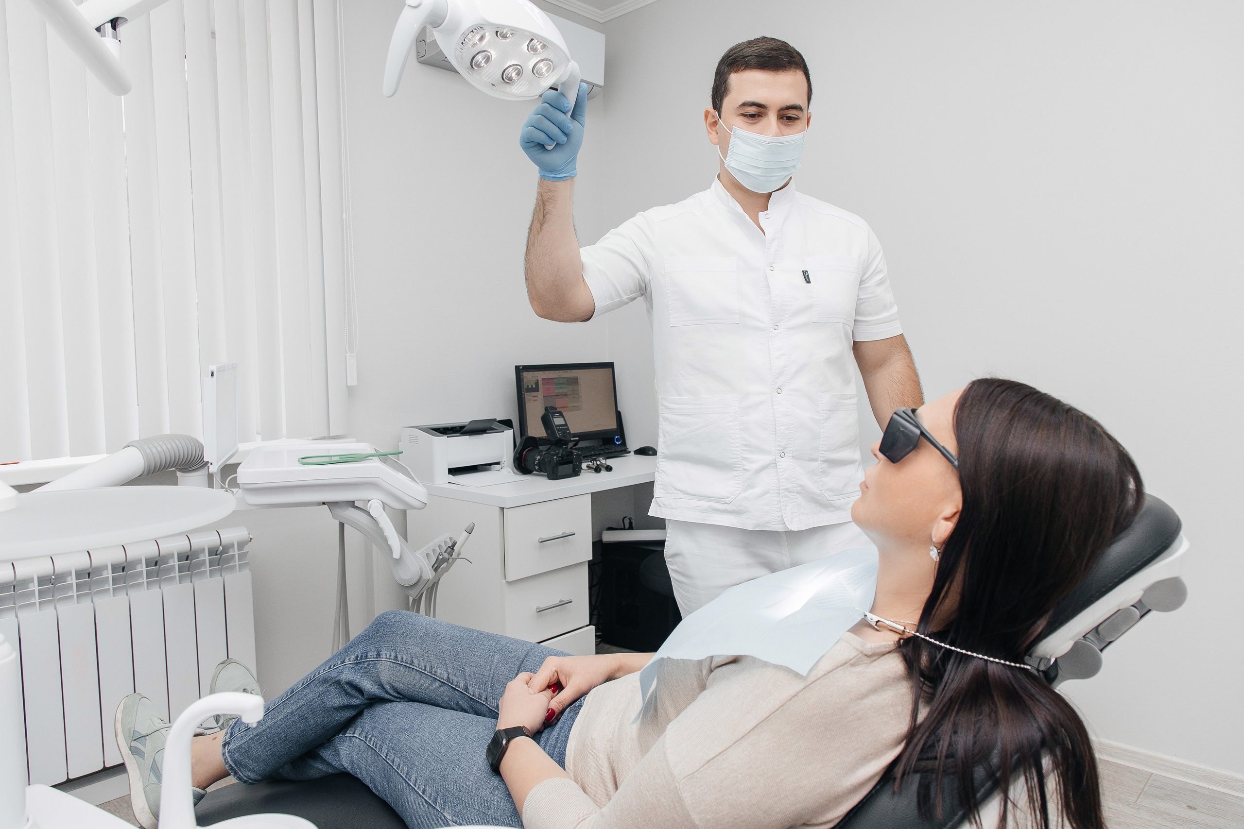 Стоматология АСПРО. Фотограф Денис Лесковский (Тюмень)