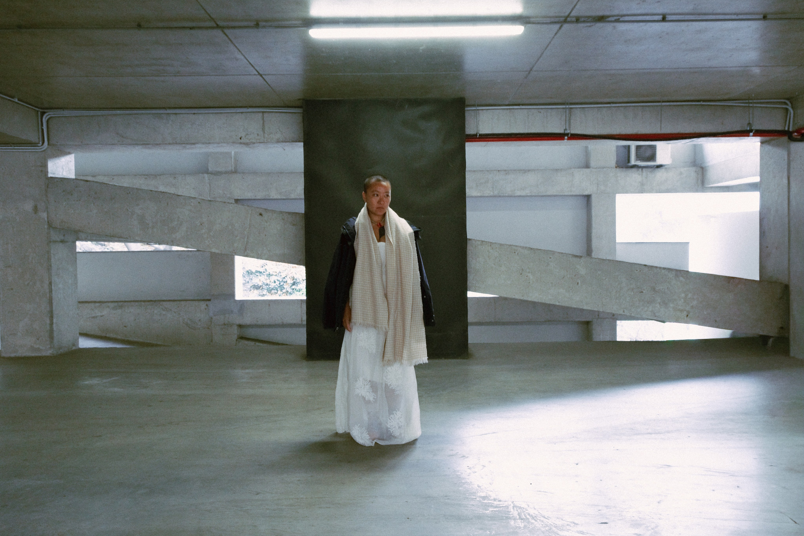 Tibetan girl. Photographer Tbilisi