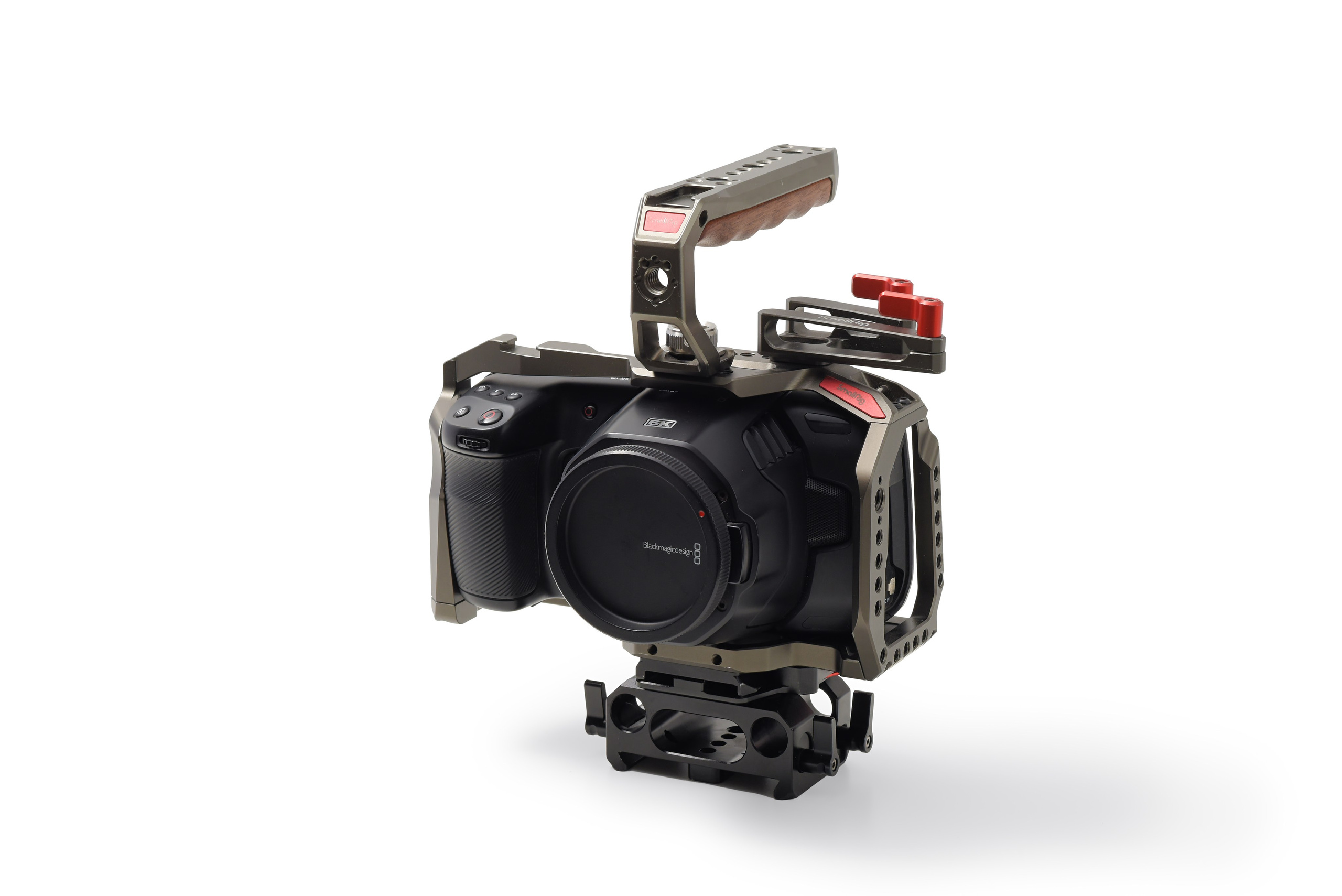 Фотографии кинокамер и объективов. Предметный фотограф, инфографика и видео в Санкт-Петербурге