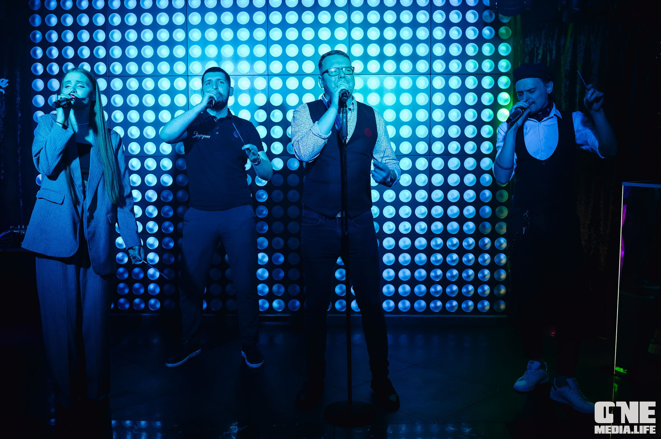 Фоторепортаж из караоке-клуба Эйфория. One Media Life: фоторепортажи, фотоотчеты с мероприятий и заведений