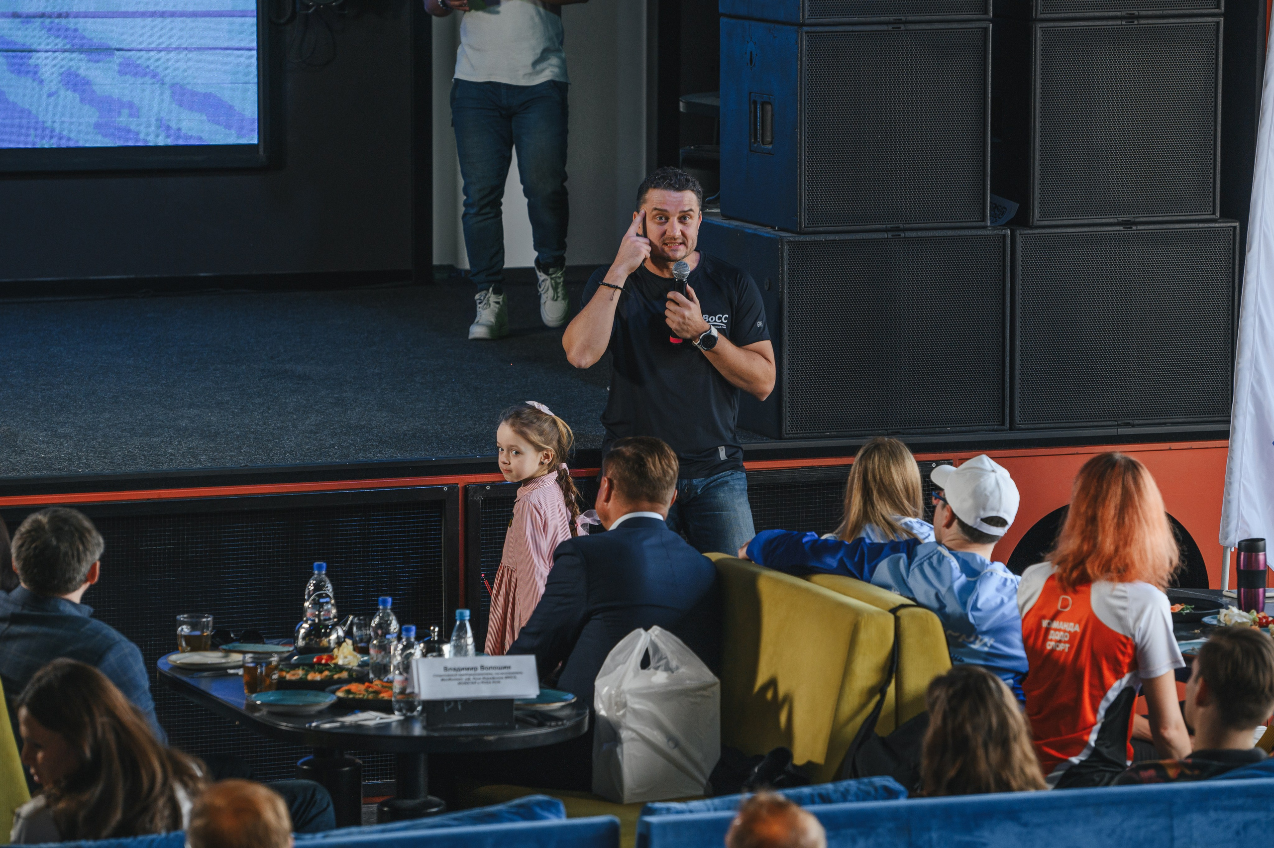 Спортивный завтрак с Владимиром Волошиным 12.04.2025. Фотограф в Самаре