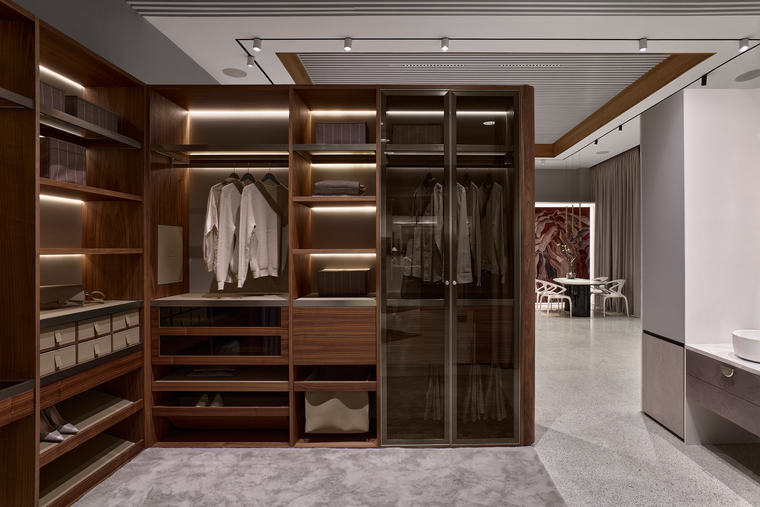 Фотосъемка салона мебели Деребас в ИЦ АРХИТЕКТОР, Екатеринбург. Интерьерный фотограф. Фотограф архитектуры