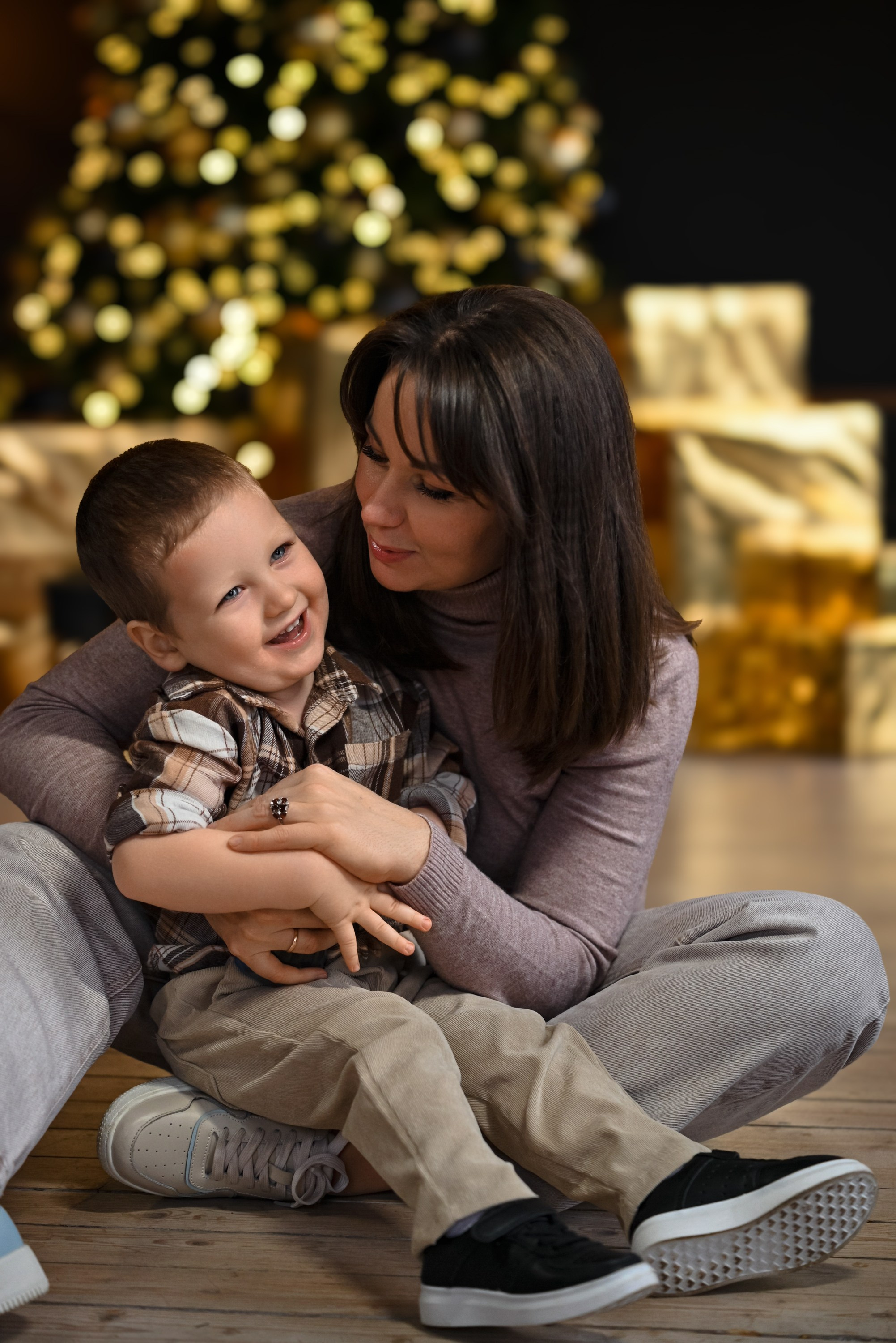 Вадим и Елена. Компания и фотошкола по созданию контента в Москве