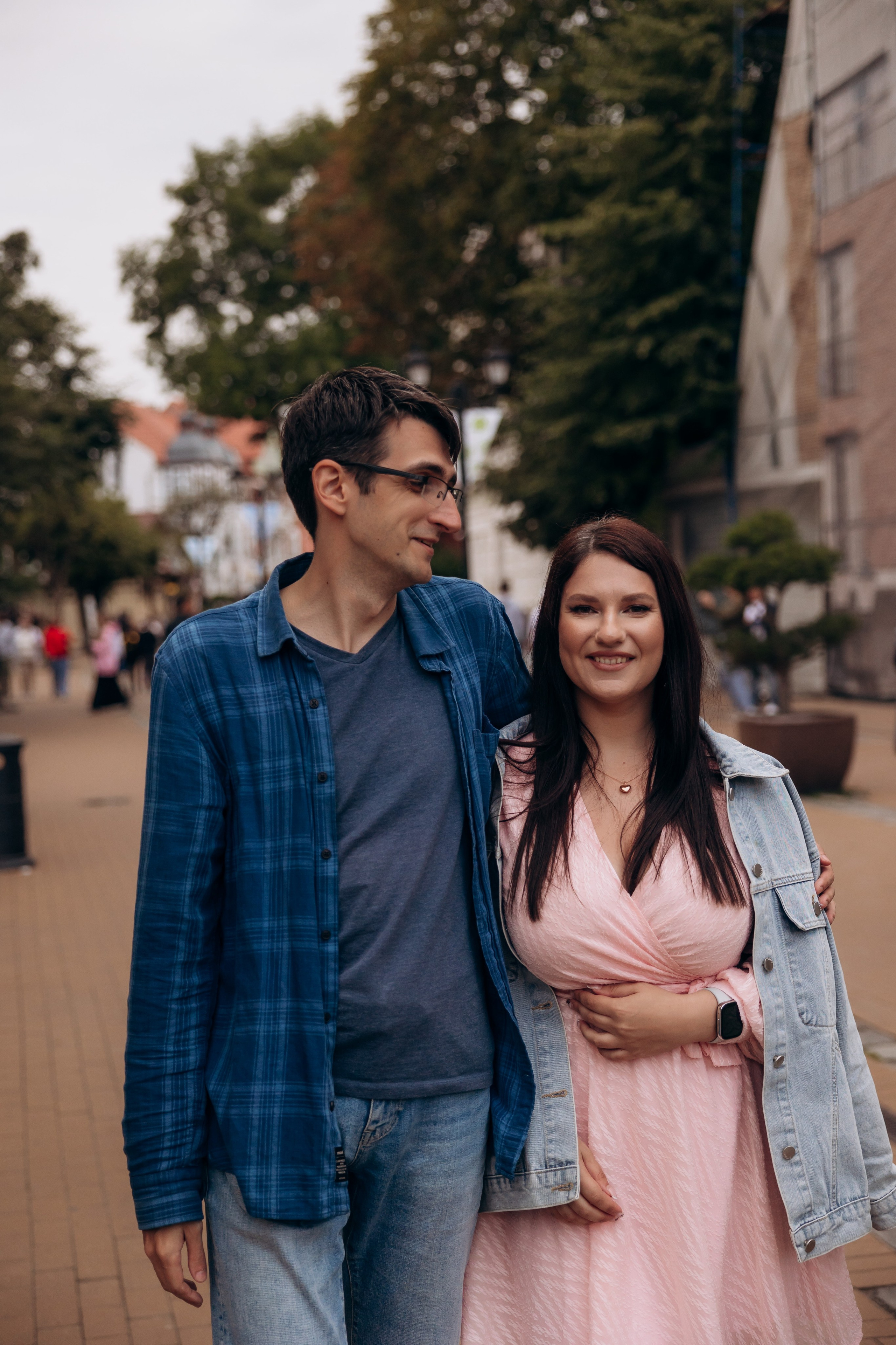 Городская прогулка Зеленоградск. Фотограф в Калининграде свадебная фотография, репортажная, фотосессии