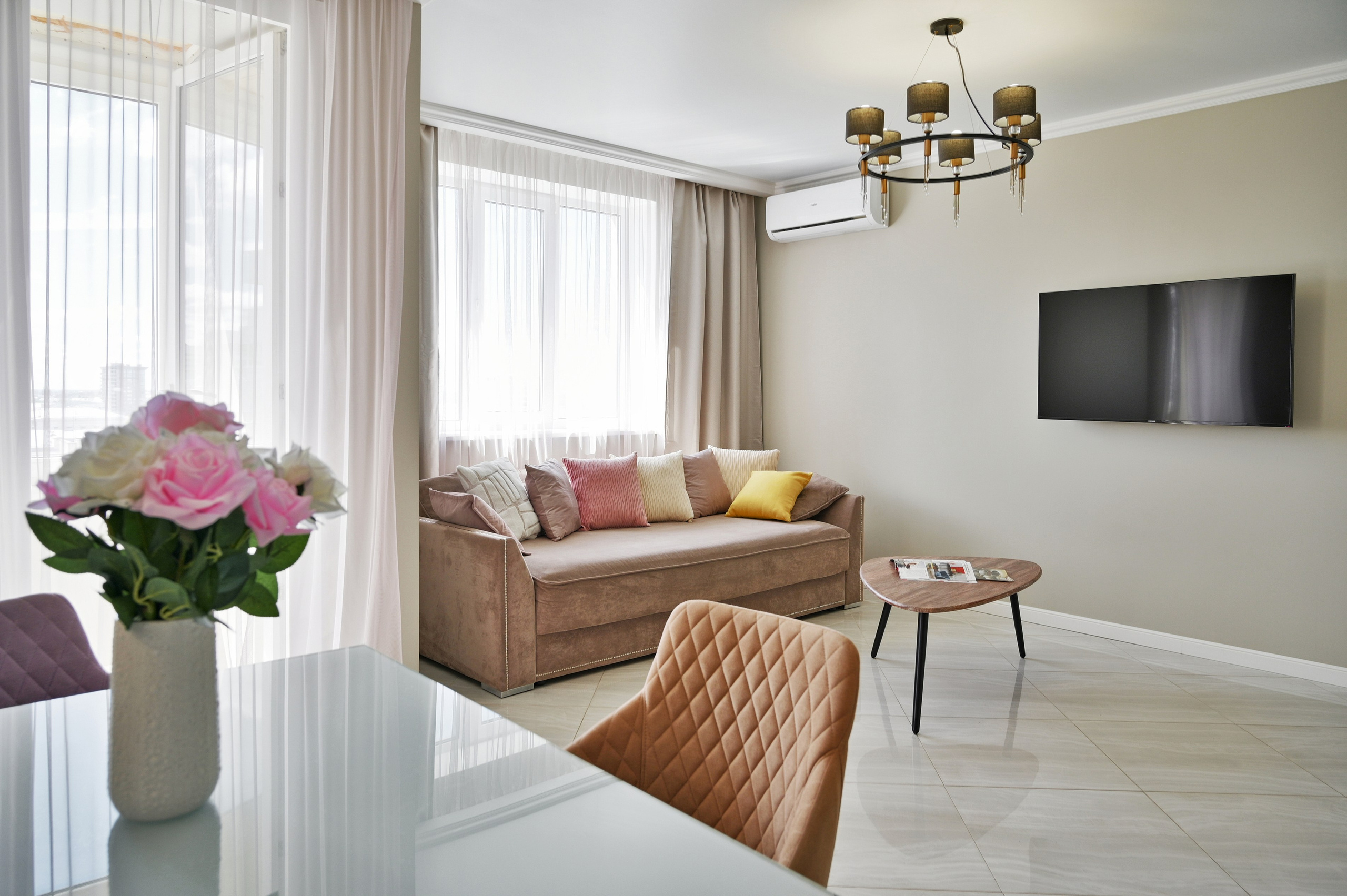 Интерьерная фотосъемка объектов жилой недвижимости в Самаре. Фотограф в Самаре Евгения Кутоманова. Индивидуальные, имиджевые и свадебные фотосессии