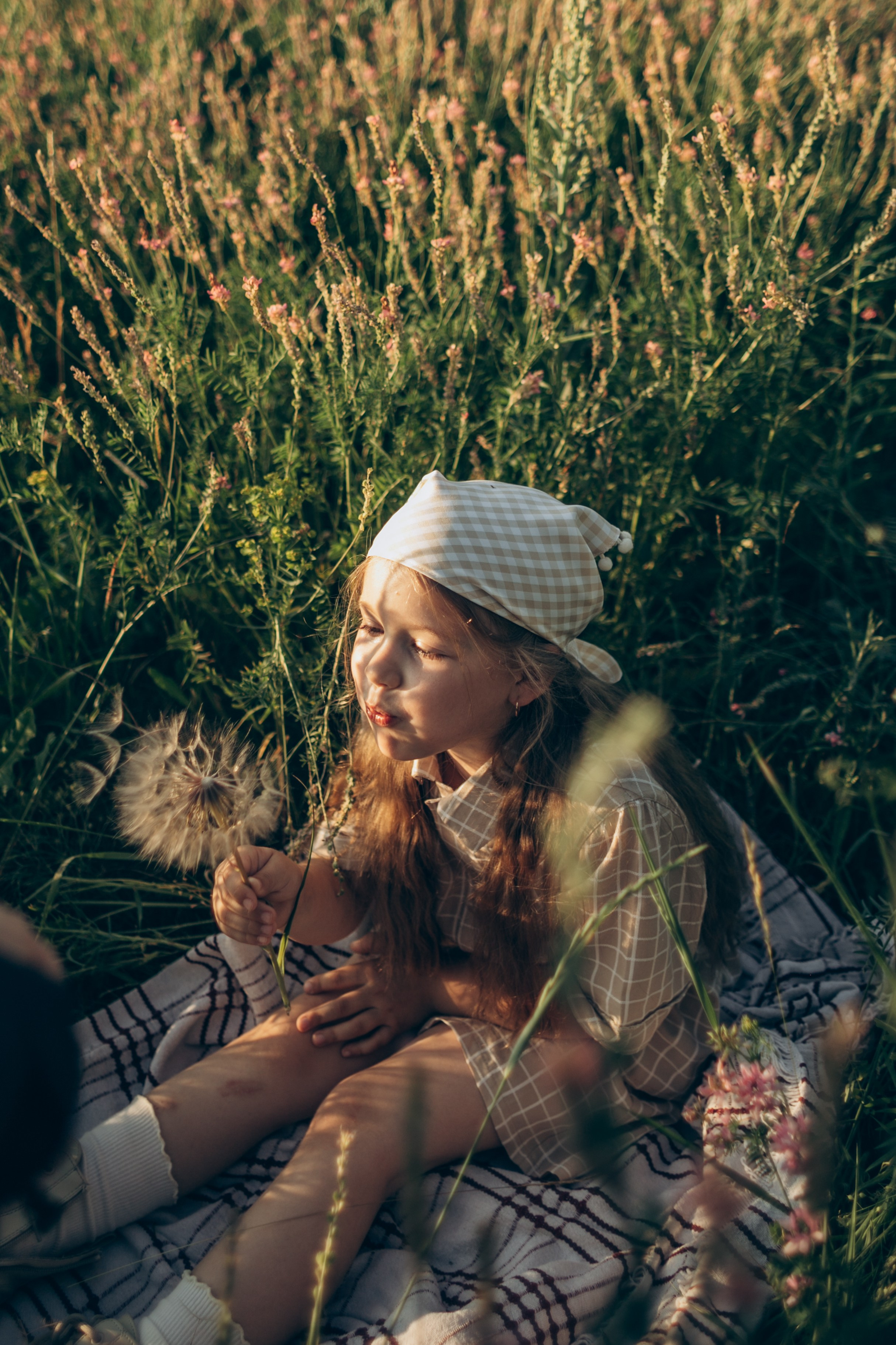 В золотом закате. Фотограф в Саратове