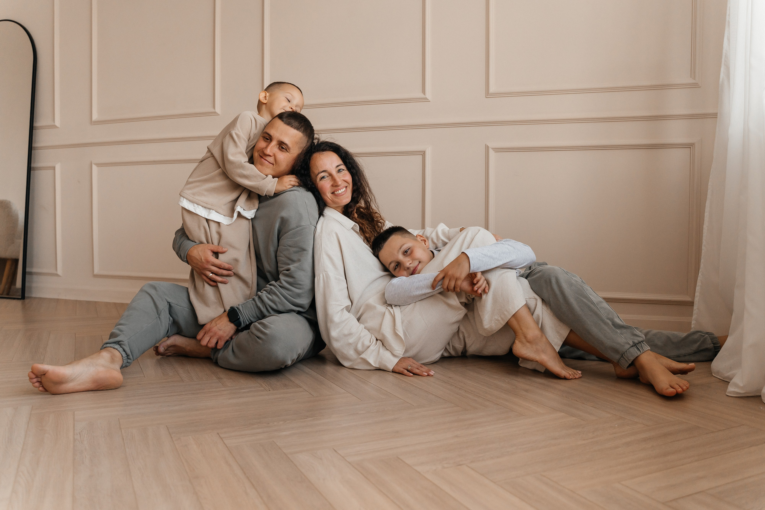 Илья, Вера, Сёма и Дима. Волик Мария