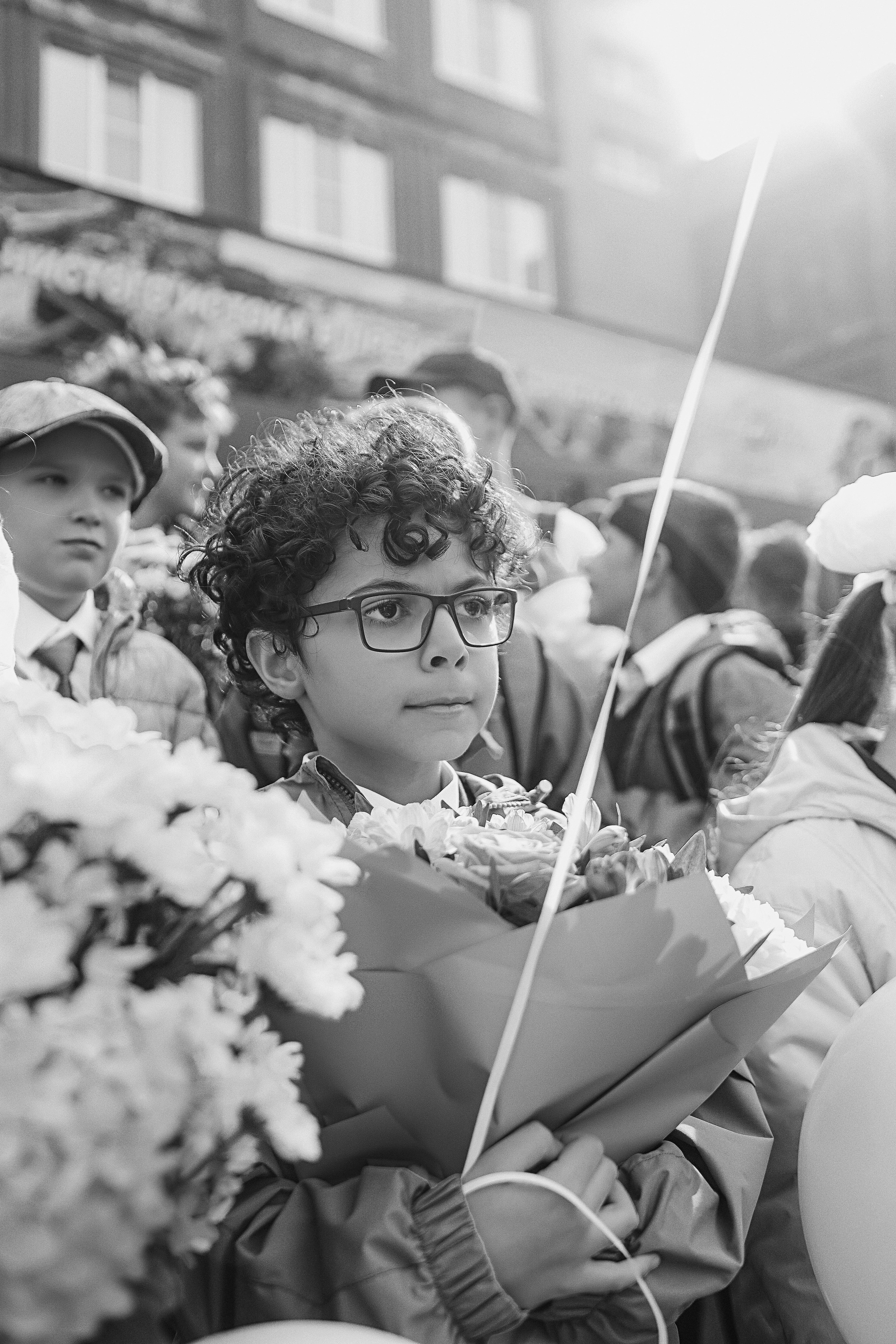 1 сентября линейка+кл час+портреты. Семейный фотограф Тюмень, фотограф на роды Салмина Мария