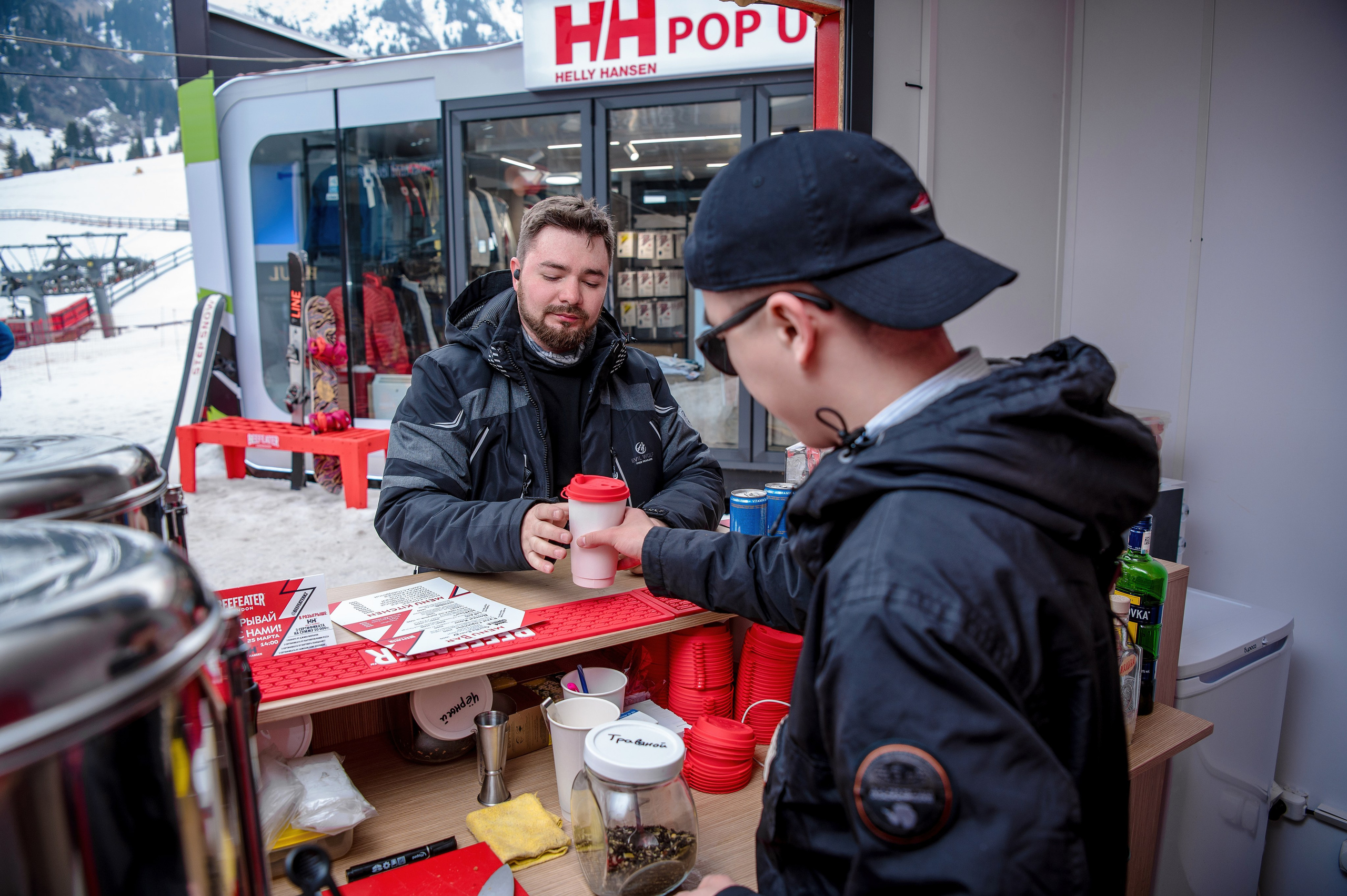 Brand Events. Елена Северина фотограф, Алматы: репортаж (спорт, концерты, конференции), предметная и фуд-съёмка, портреты, каталоги, фэшн, ретушь