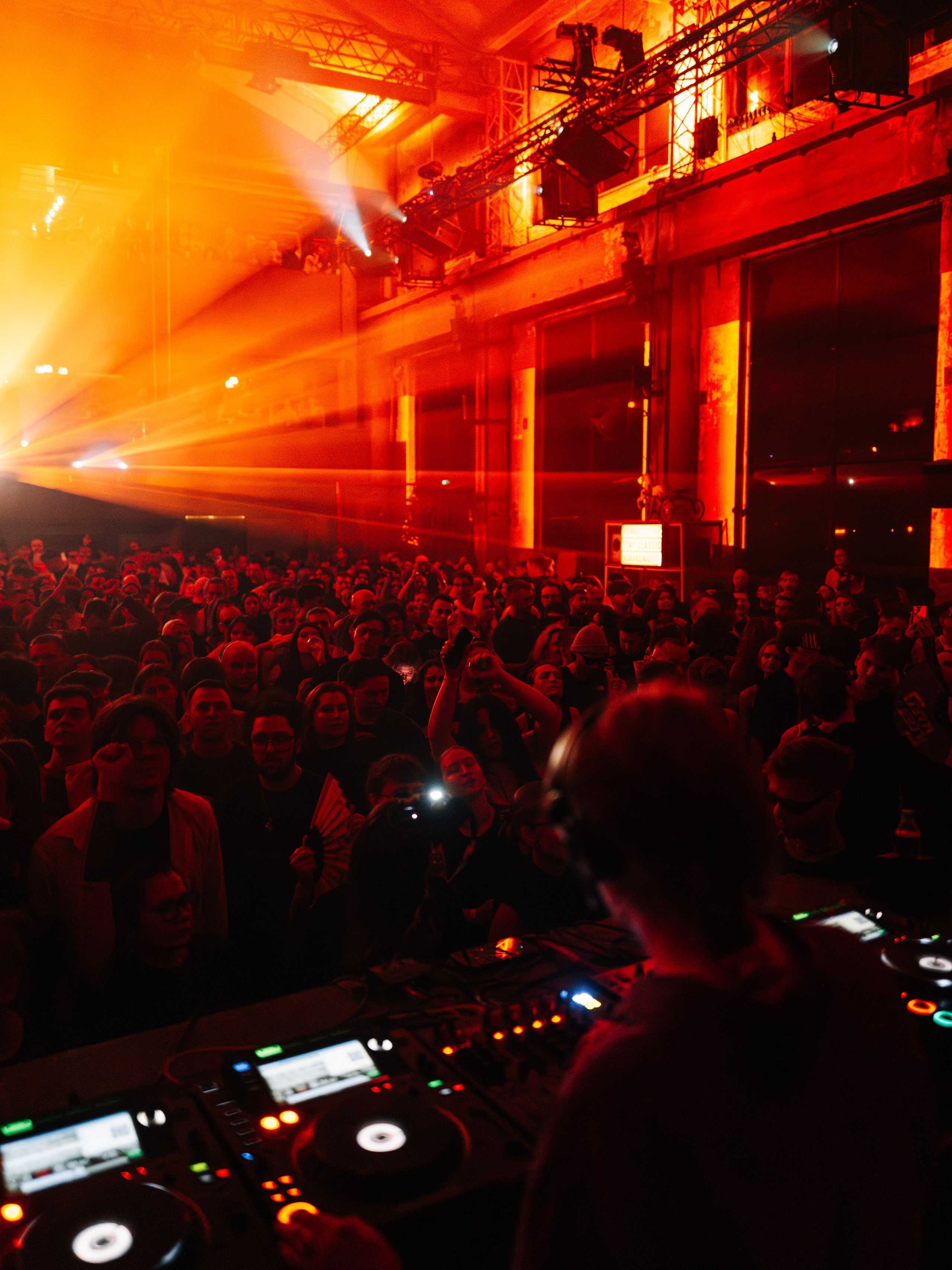 SICK YEARS, ARMA ╳ SILA SVETA. @tomrus: Рустам Шагиморданов — фотограф