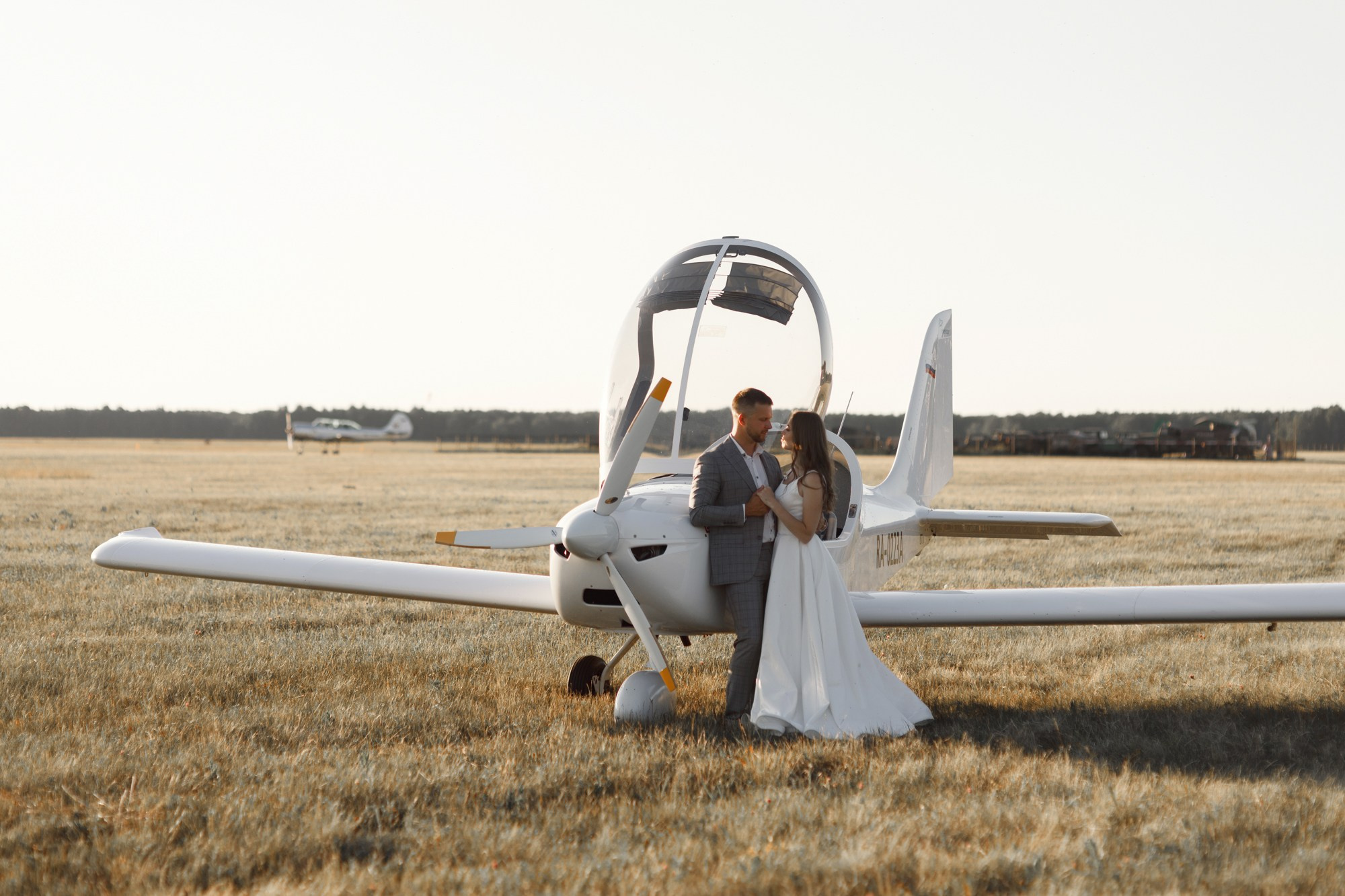 Свадебная съемка с самолетом