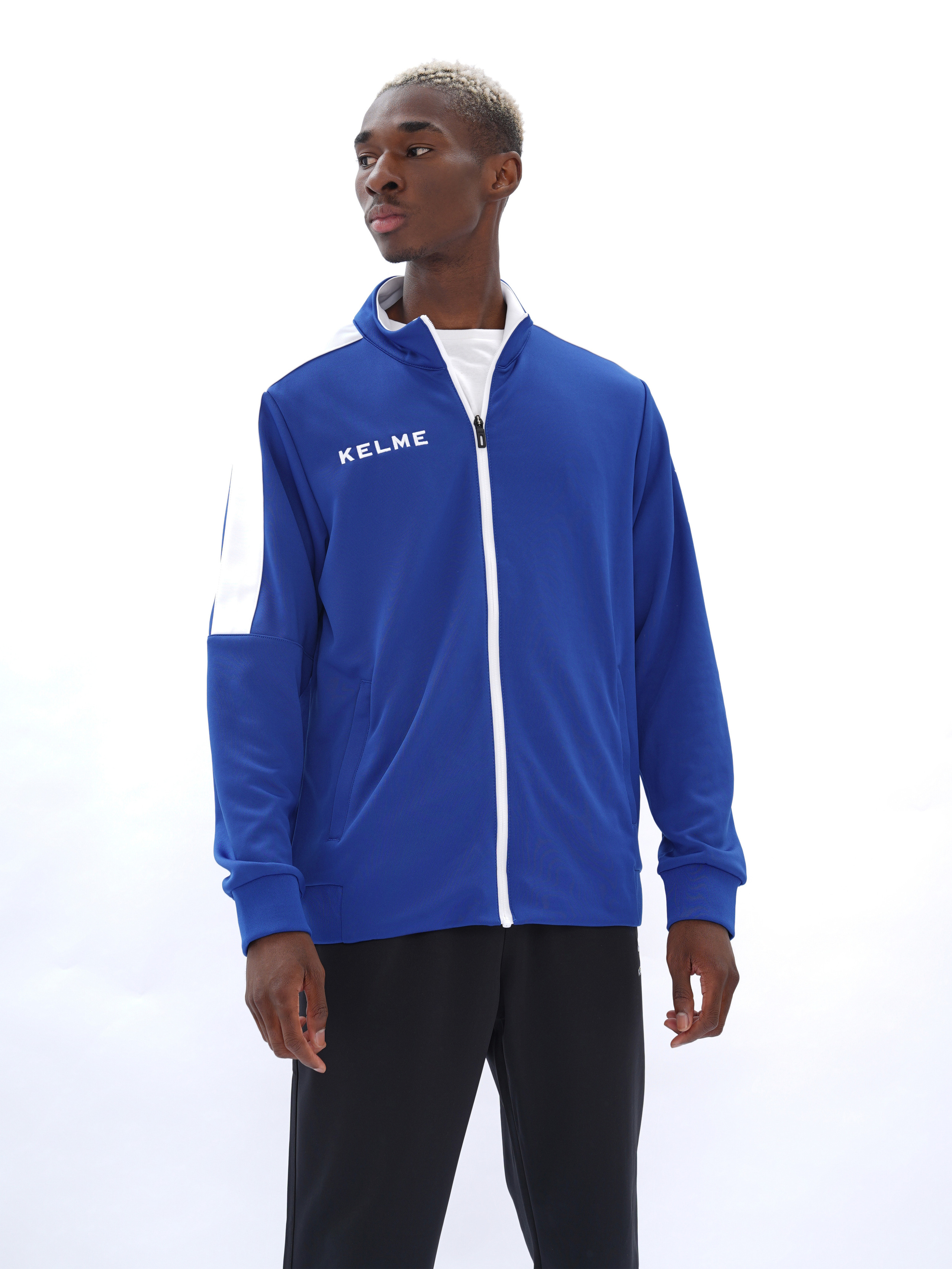 KELME — спортивная одежда. Коммерческий фотограф в Москве Хабибуллина Эльза