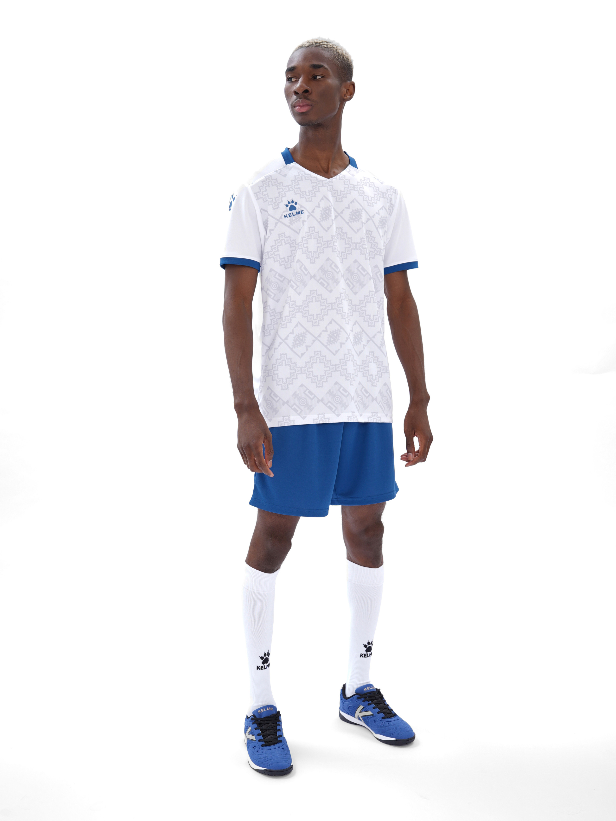 KELME — спортивная одежда. Коммерческий фотограф в Москве Хабибуллина Эльза